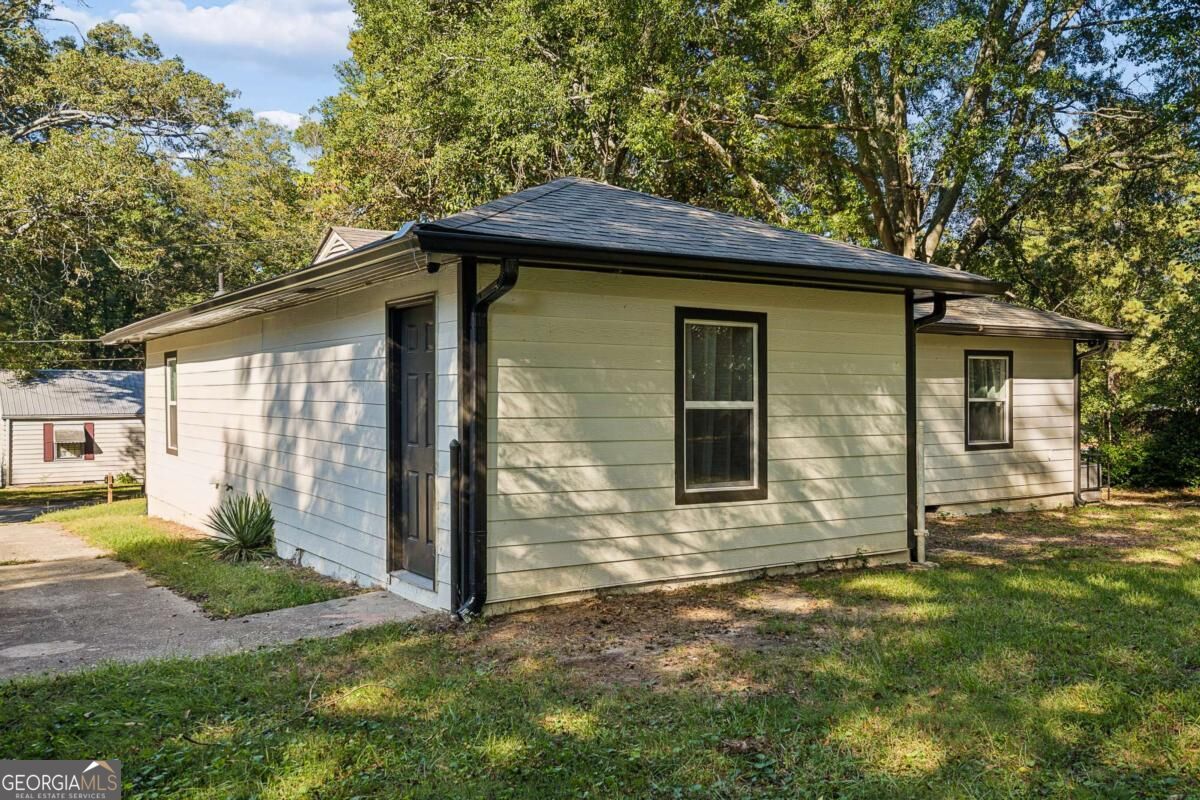 569 Yancey Drive Property Photo 4