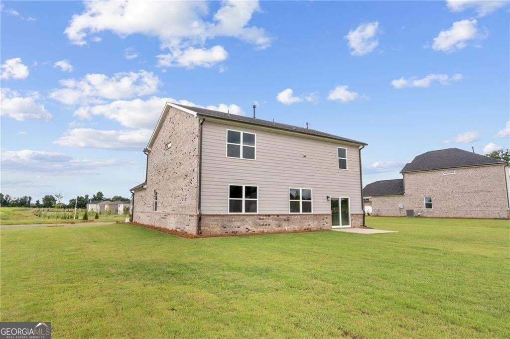 305 Earnshaw Avenue Property Photo 26