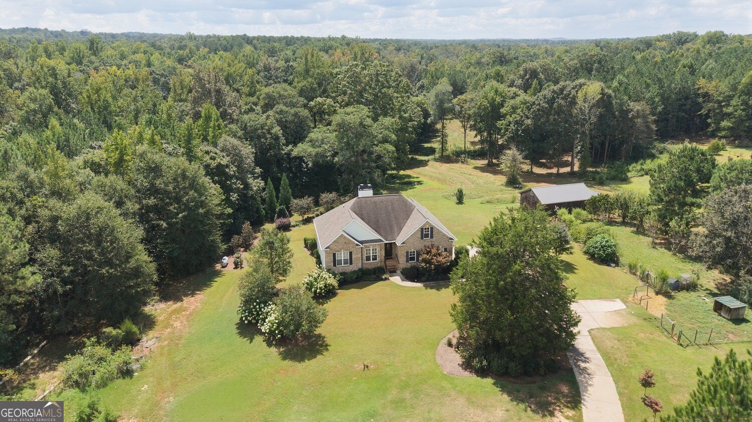 5147 Stout Parkway Sw Property Photo 7