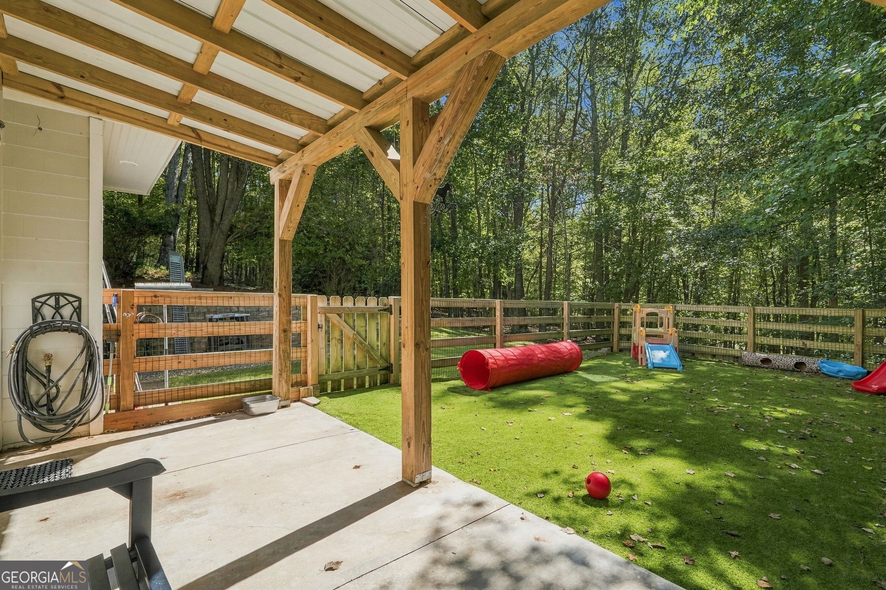 415 Sharp Mountain Parkway Property Photo 45