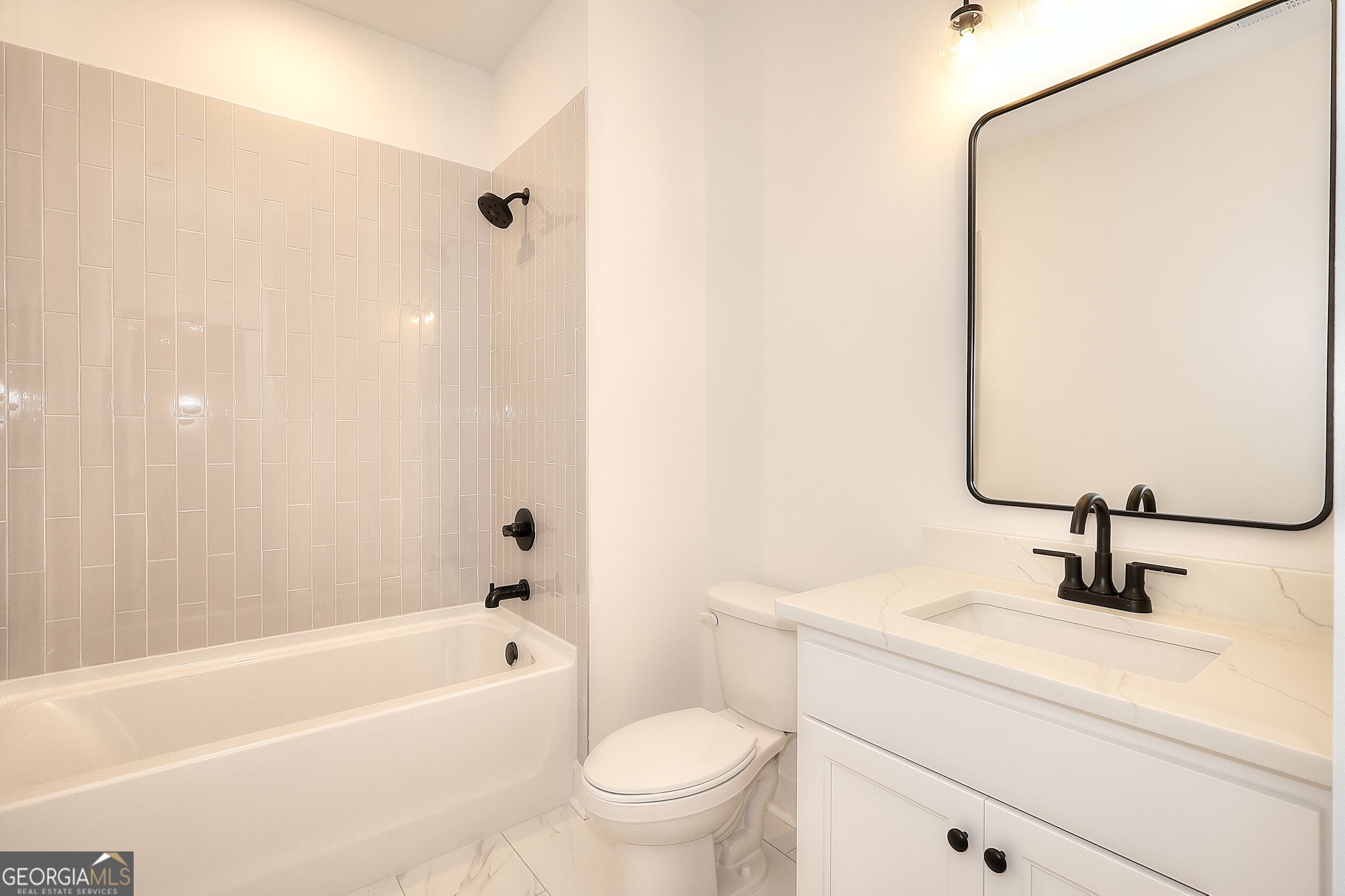 299 Claiborne Way Property Photo 18
