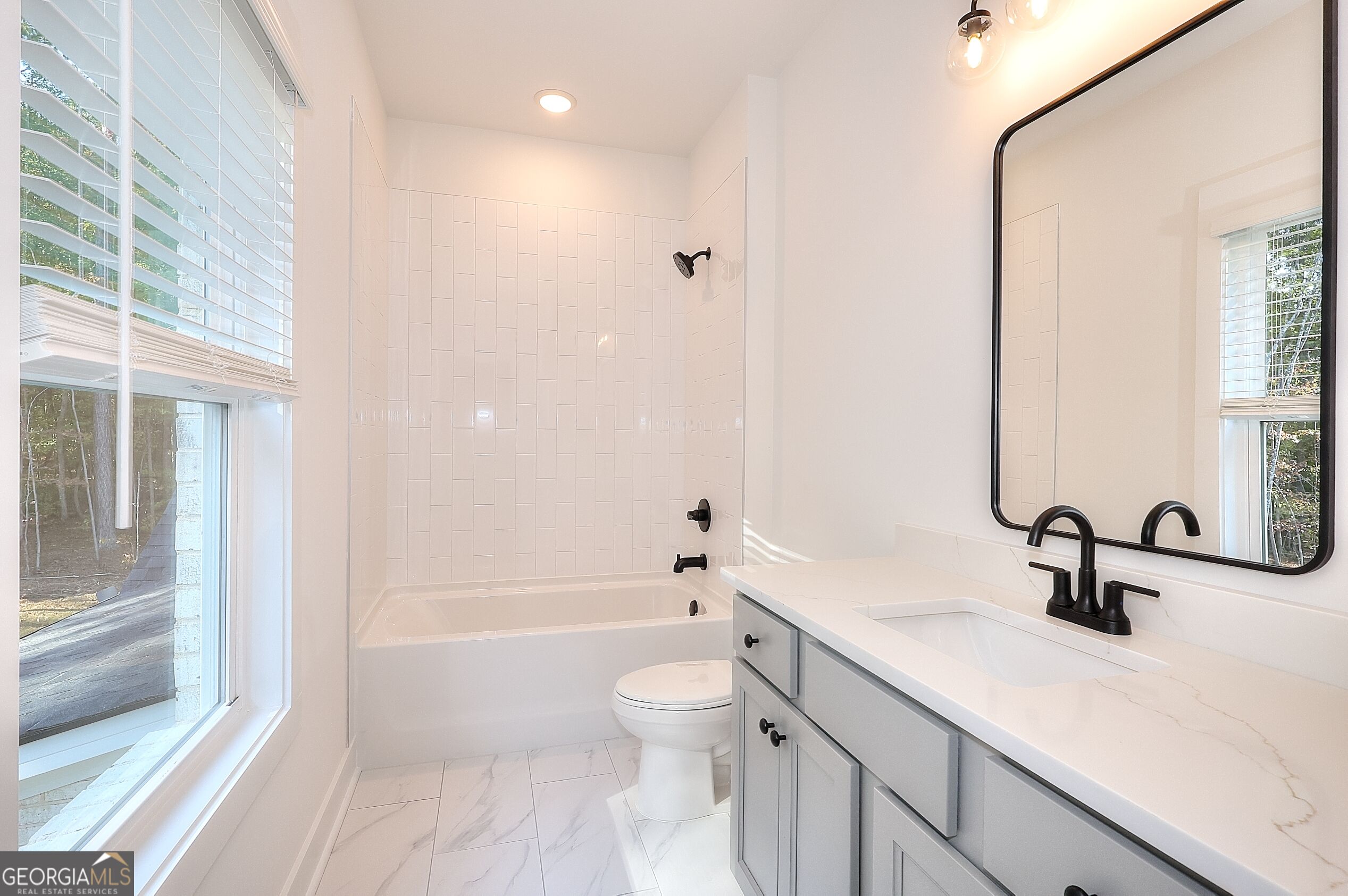 299 Claiborne Way Property Photo 19