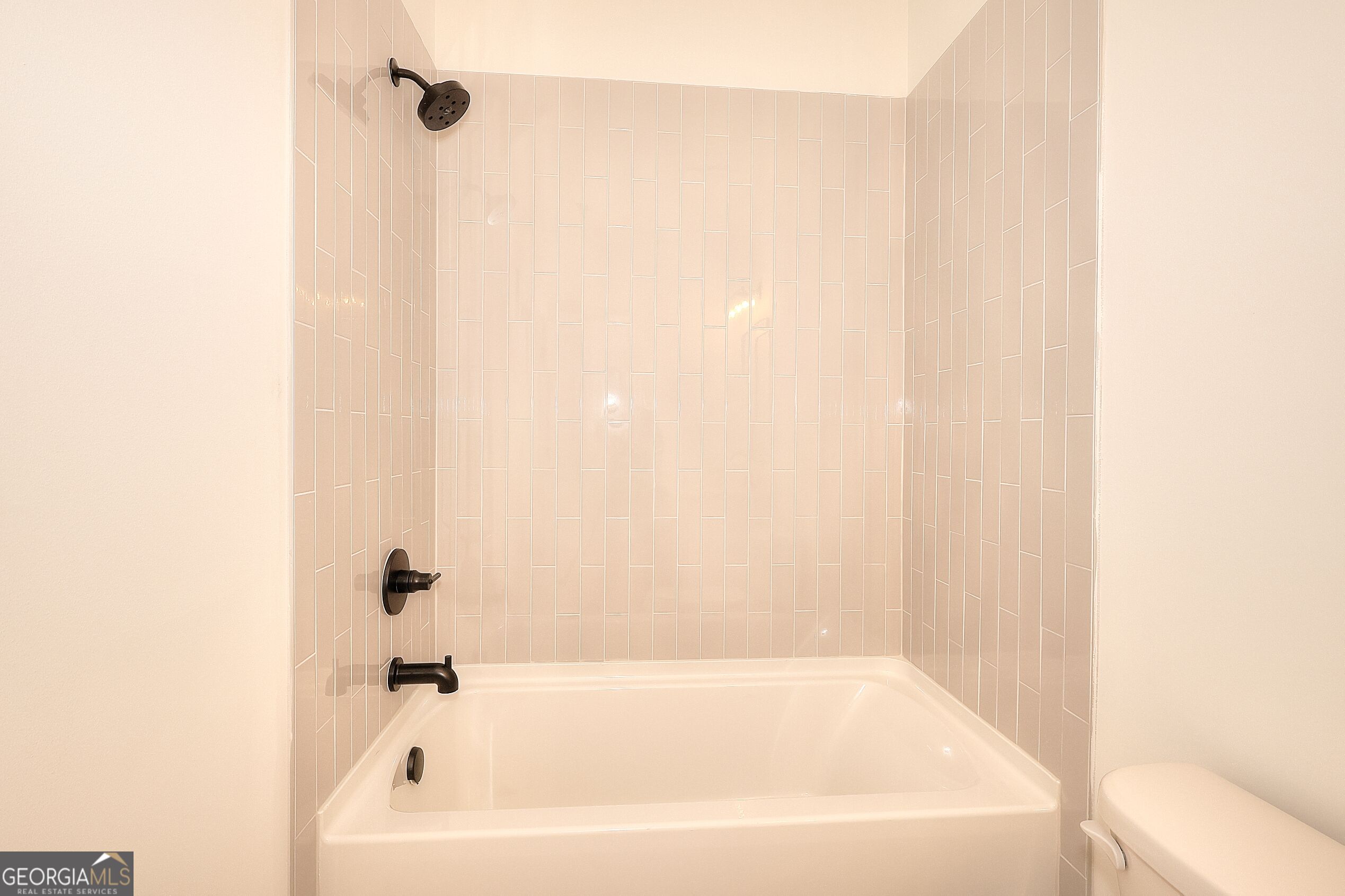 299 Claiborne Way Property Photo 23
