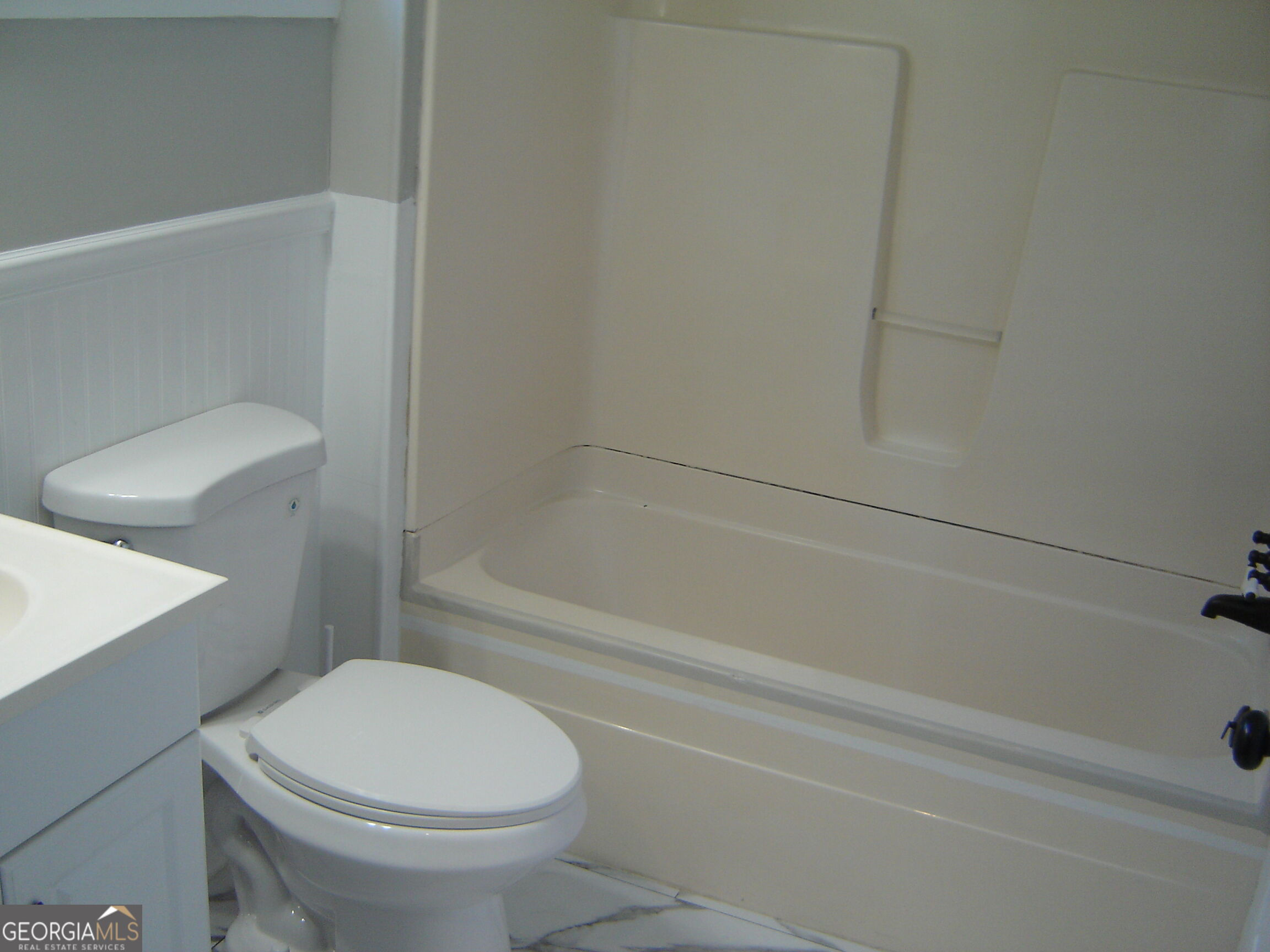 1703 E 3rd Court Property Photo 43