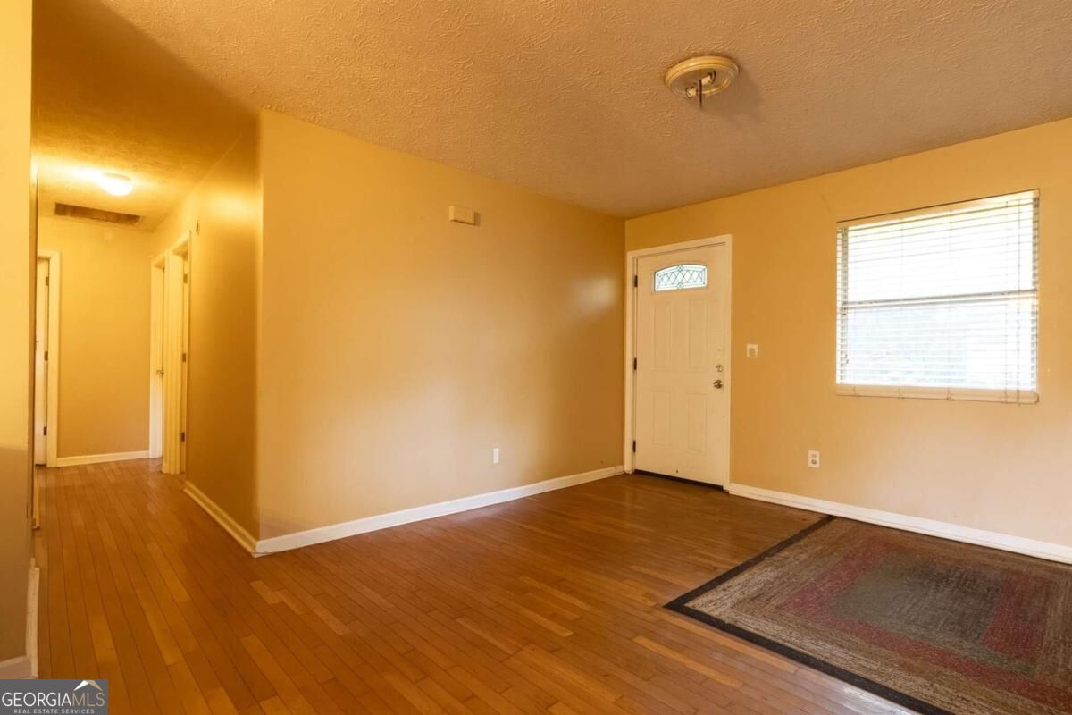 3498 Fairlane Court Nw Property Photo 2