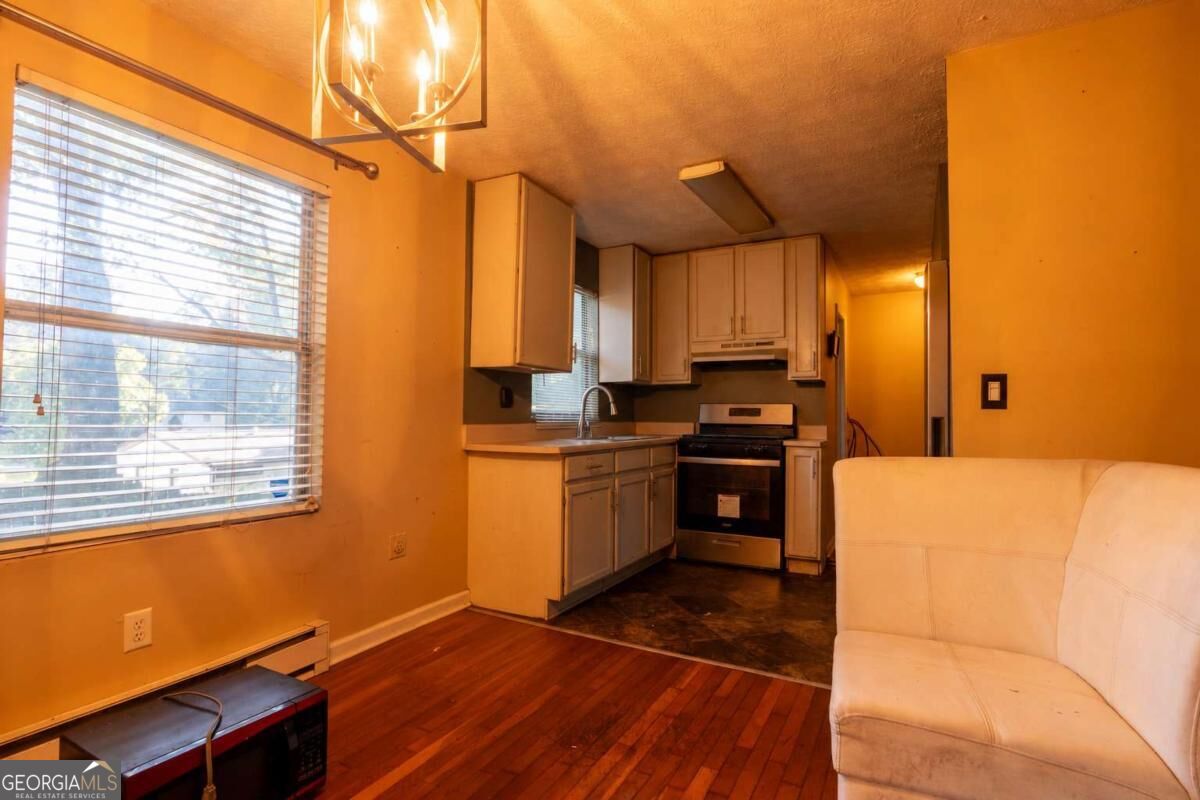 3498 Fairlane Court Nw Property Photo 5