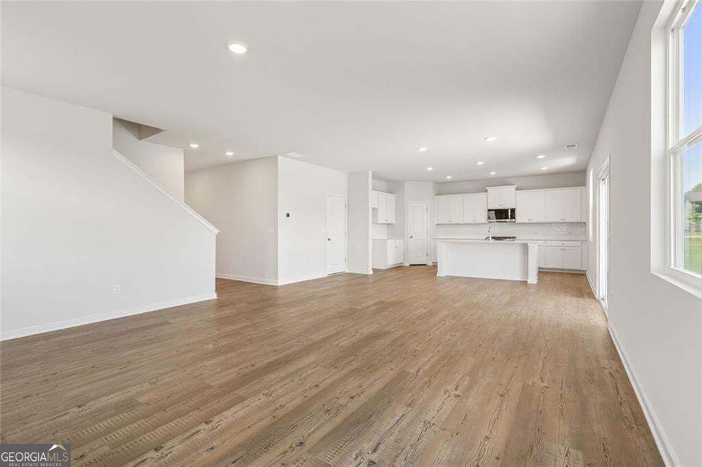 100 Allington Drive Property Photo 4