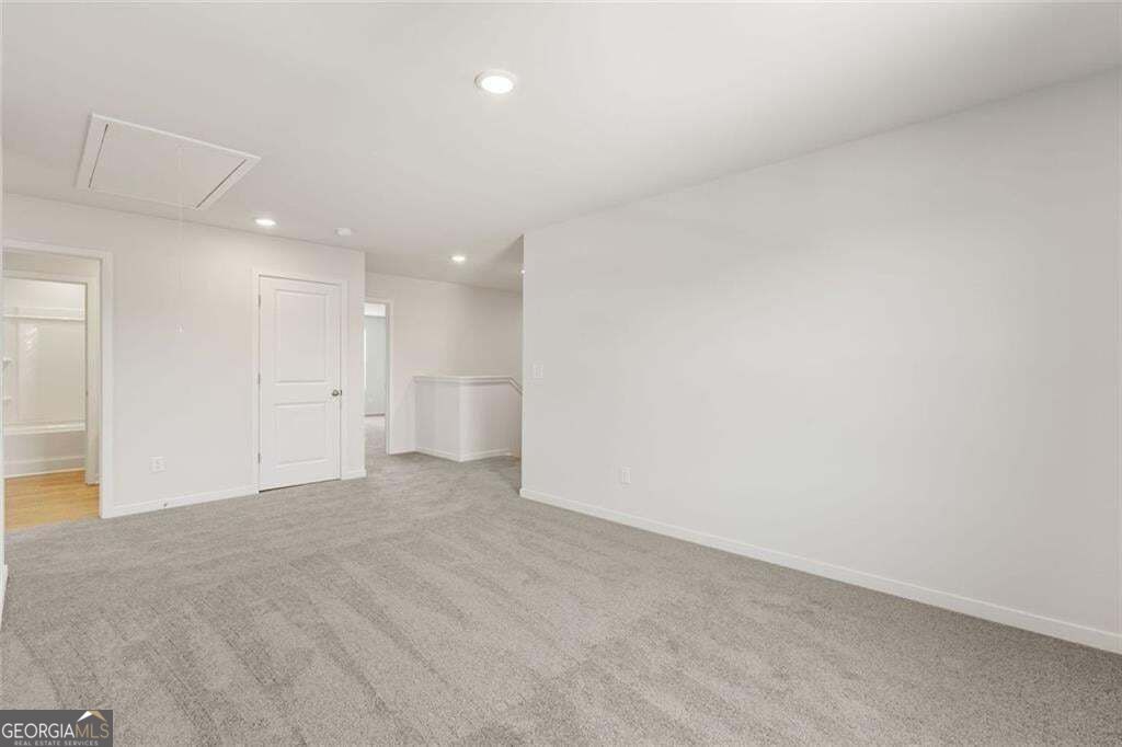 100 Allington Drive Property Photo 10