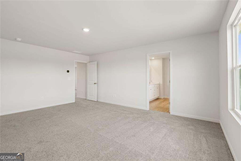 100 Allington Drive Property Photo 18