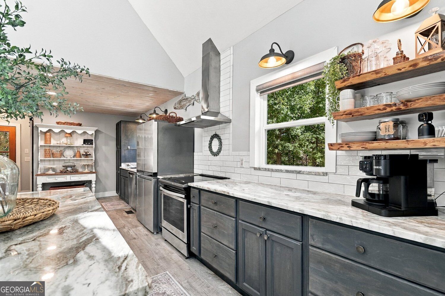 2079 Ivy Mountain Road Property Photo 8