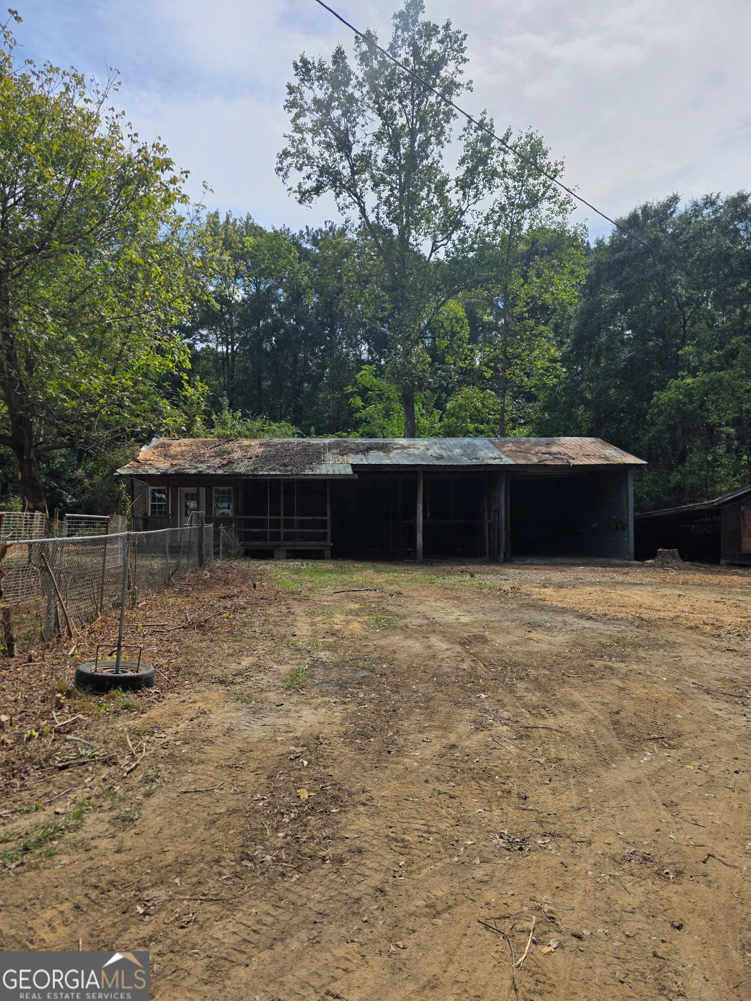 7841 Hog Mountain Road Property Photo 2