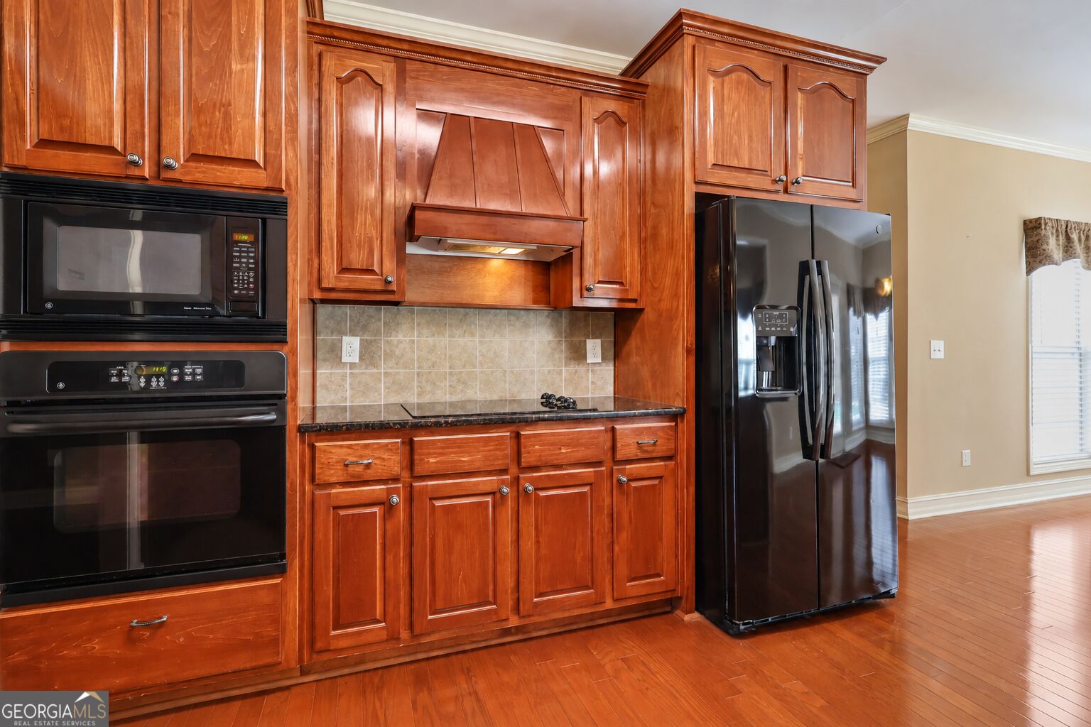 213 Suffolk Way Property Photo 19