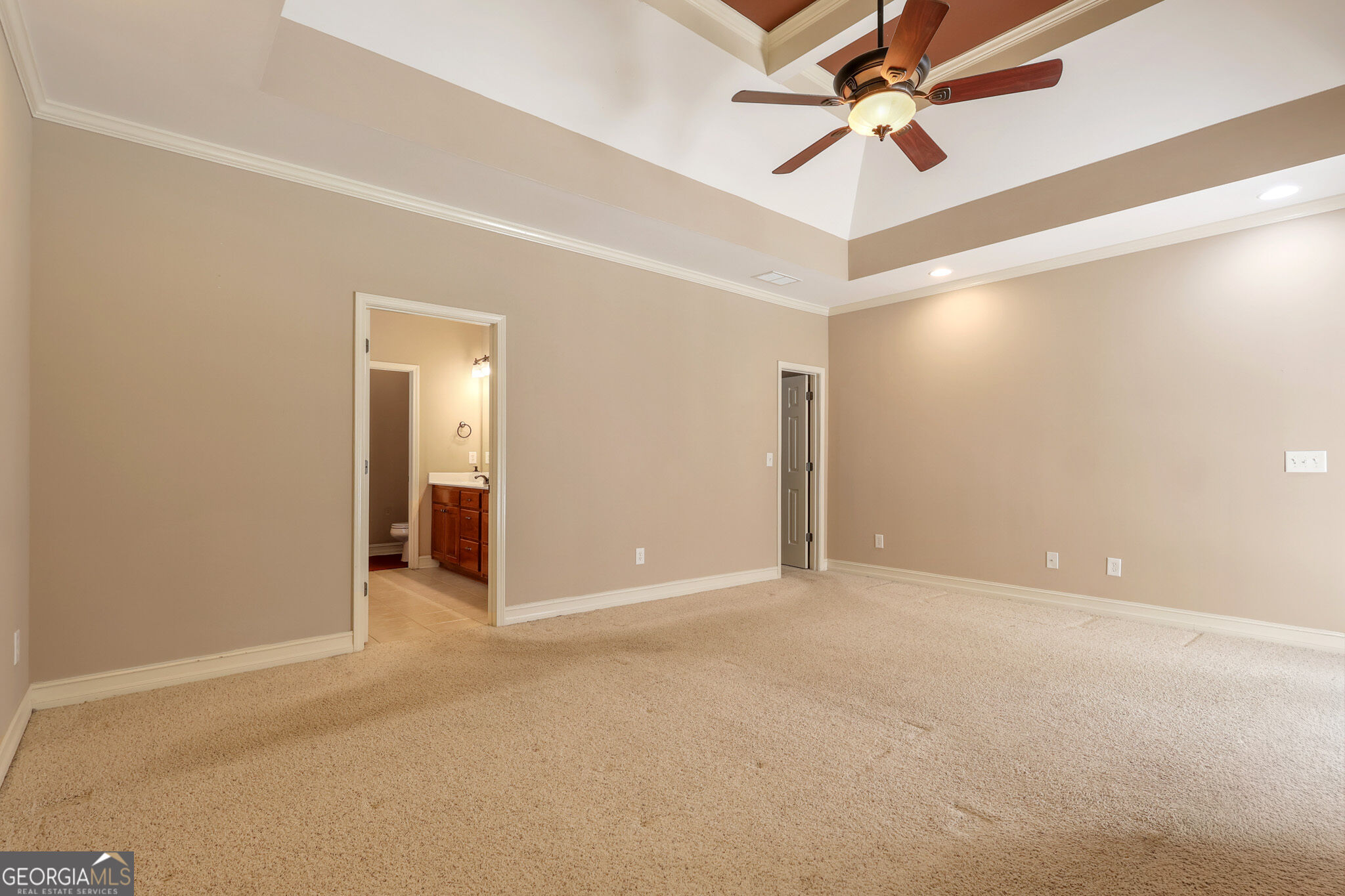 213 Suffolk Way Property Photo 21