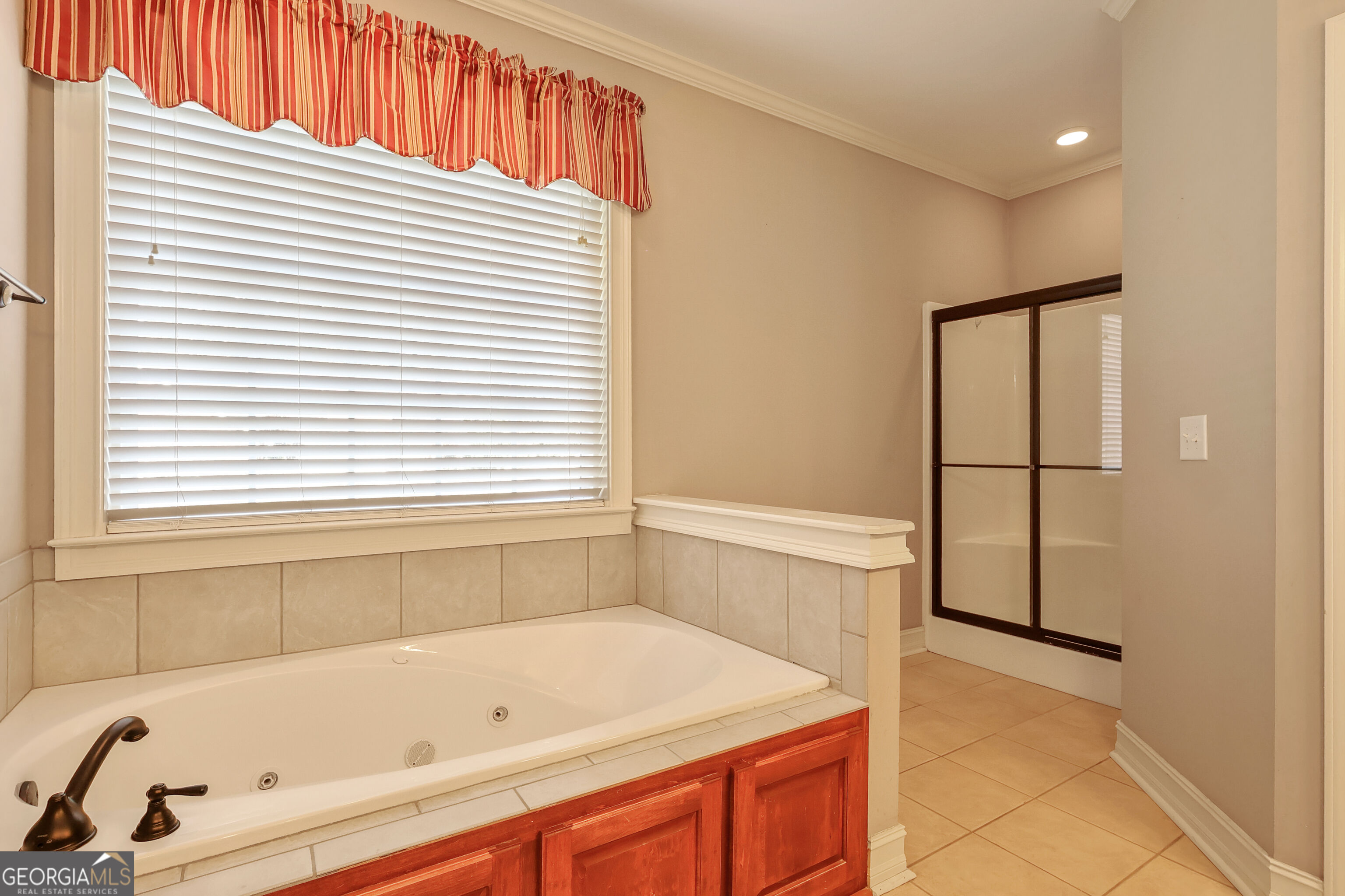 213 Suffolk Way Property Photo 23