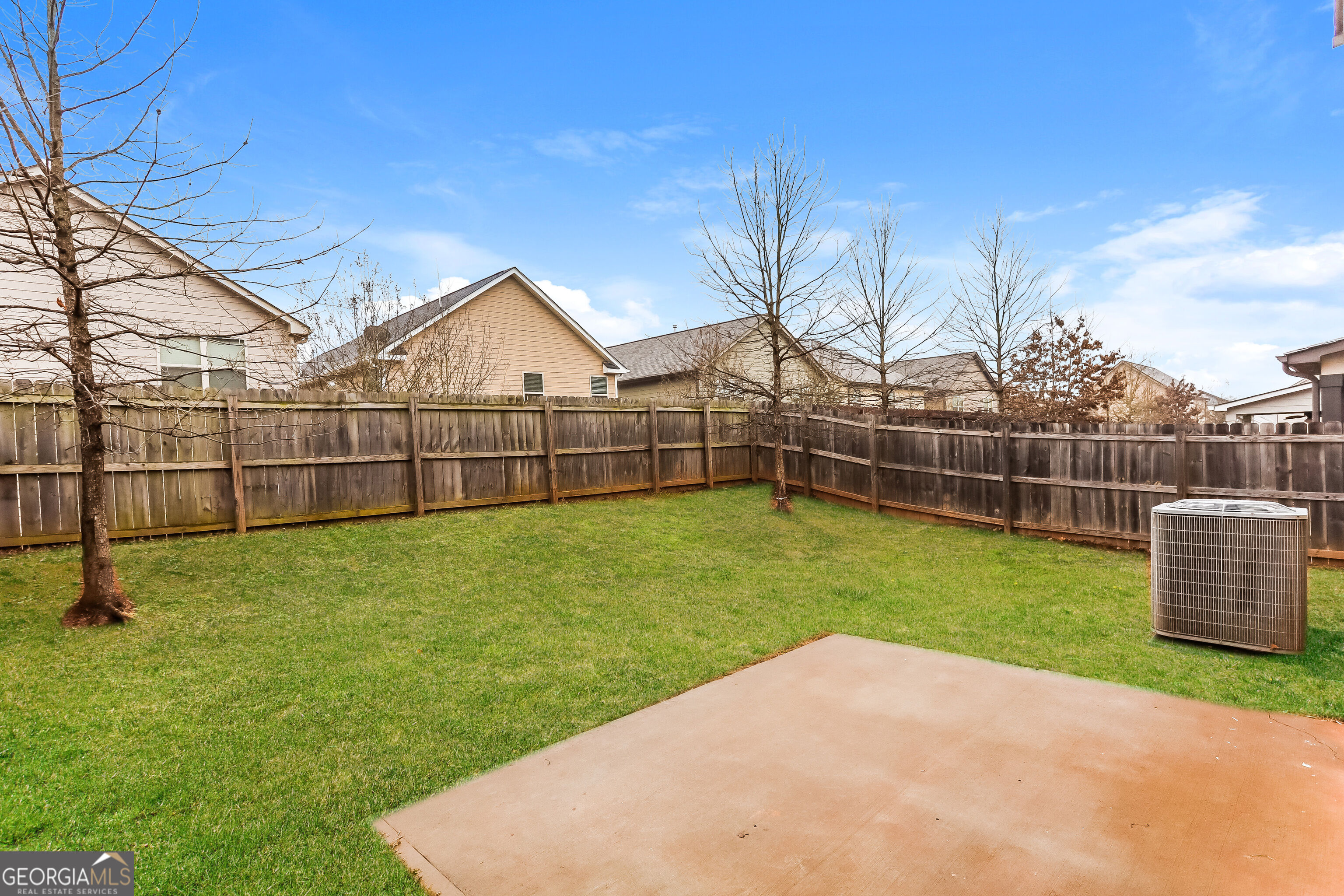 298 Emporia Loop Property Photo 4