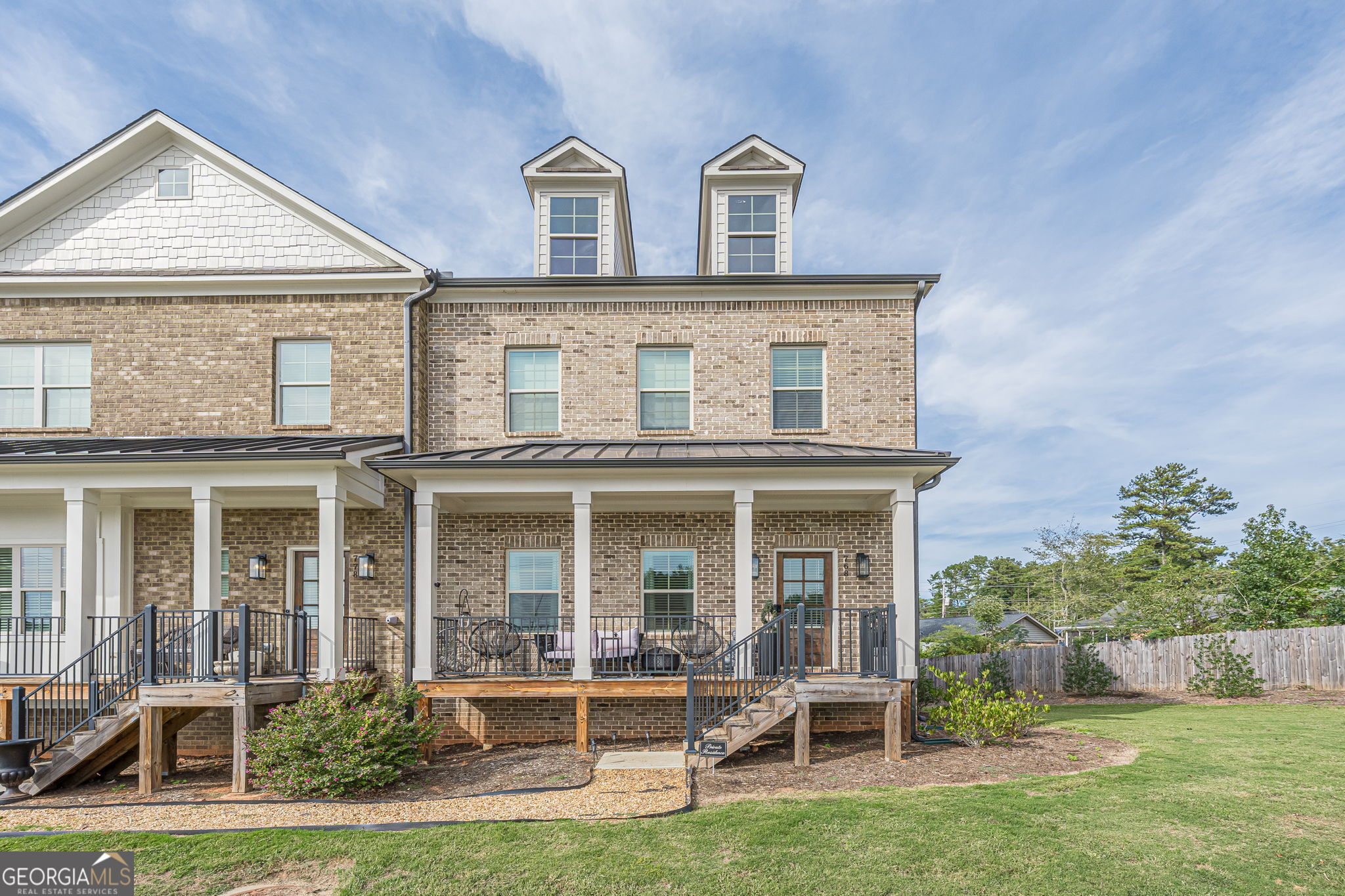 768 Honey Bee Lane