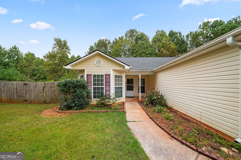 179 Cynthia Court Property Photo 2