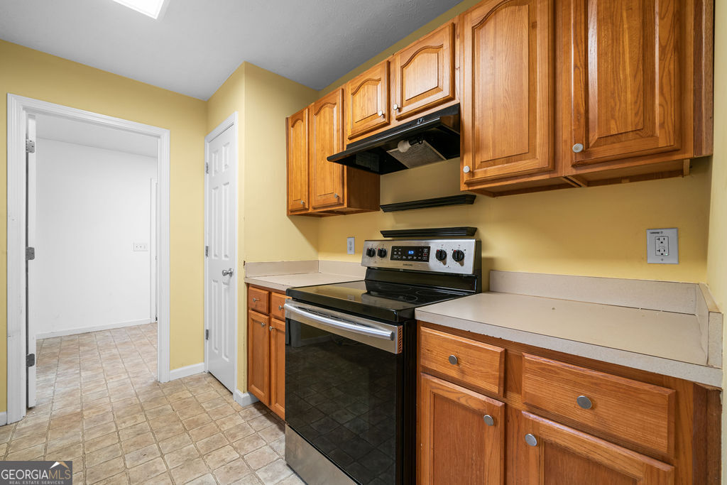 179 Cynthia Court Property Photo 8