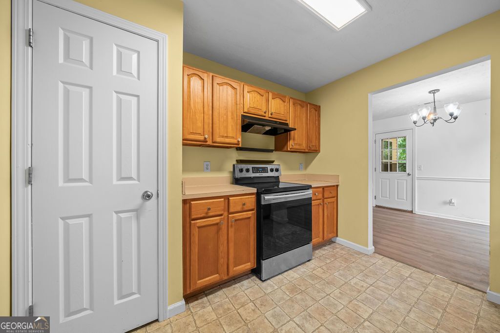 179 Cynthia Court Property Photo 11