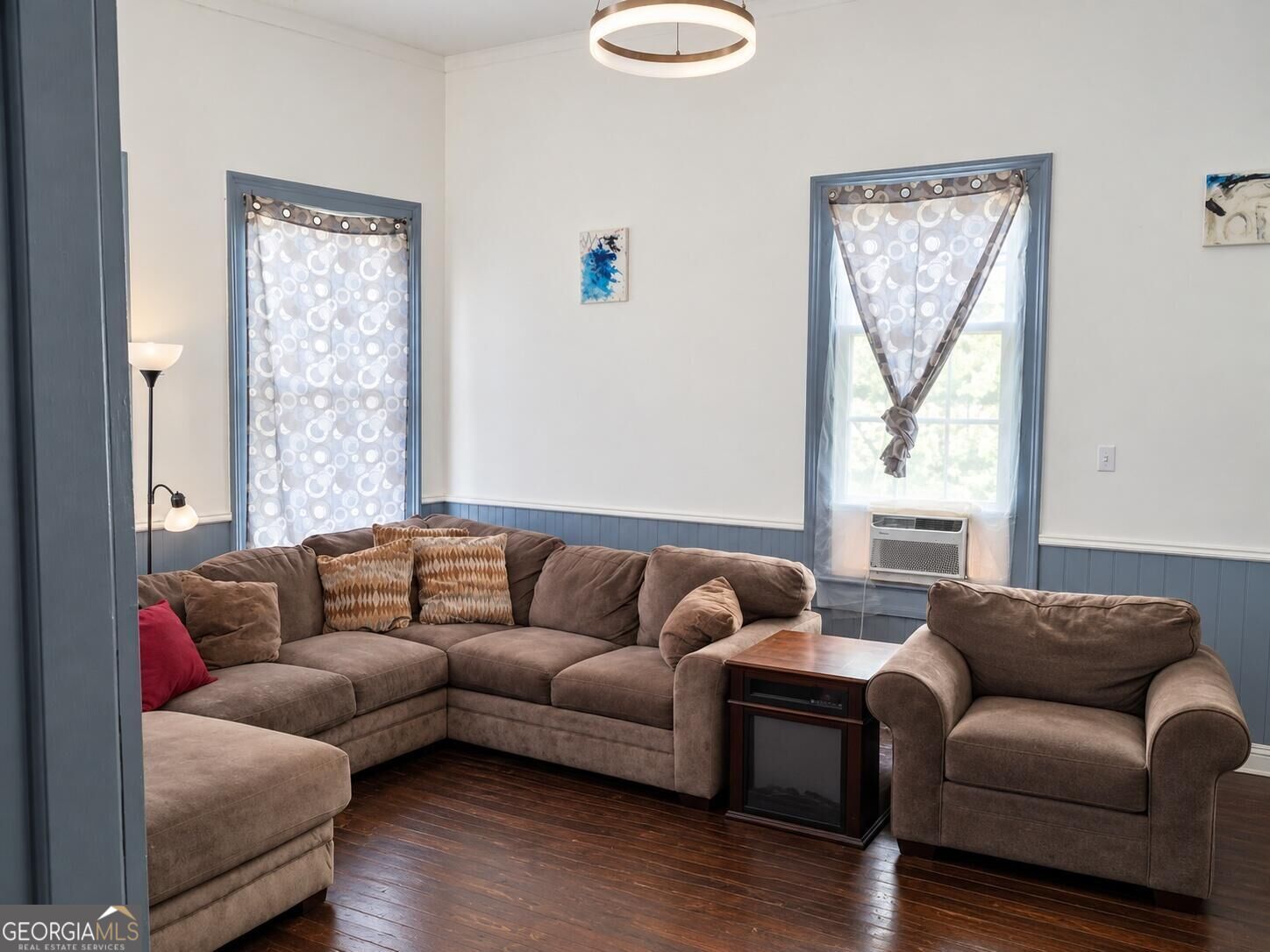 1411 N Lee Street Property Photo 4