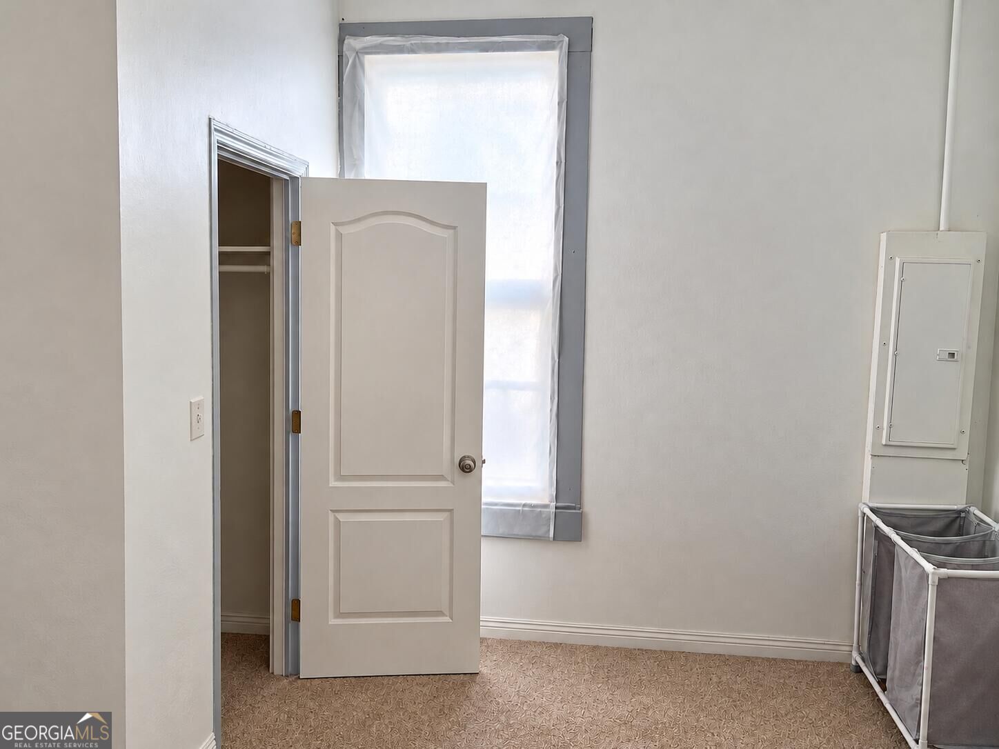 1411 N Lee Street Property Photo 10