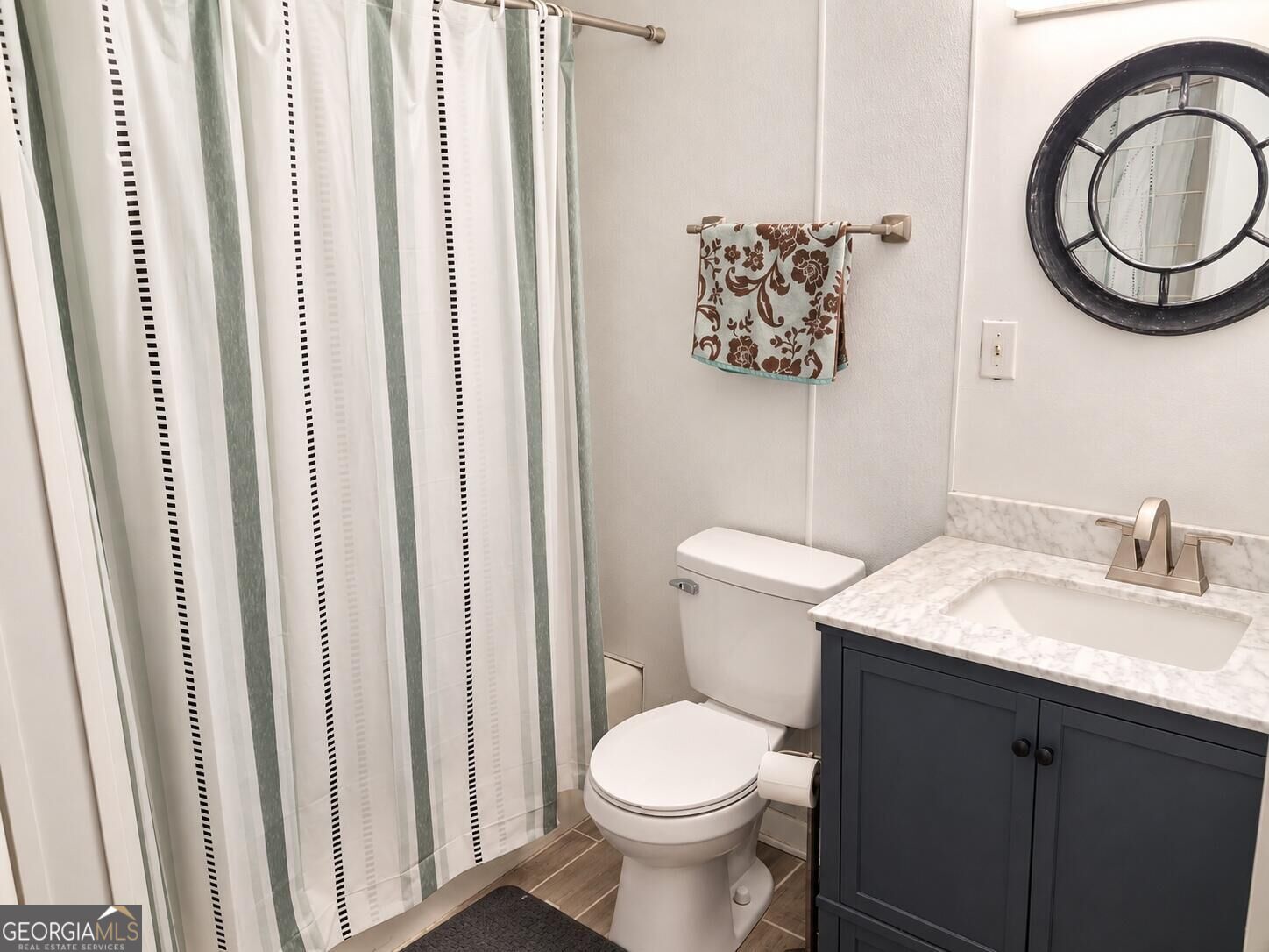 1411 N Lee Street Property Photo 17