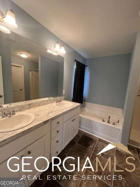 131 Savannah Way Property Photo 11