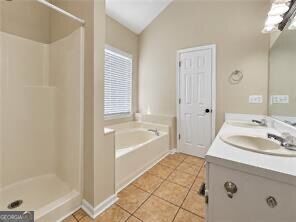 154 Camden Woods Drive Property Photo 10
