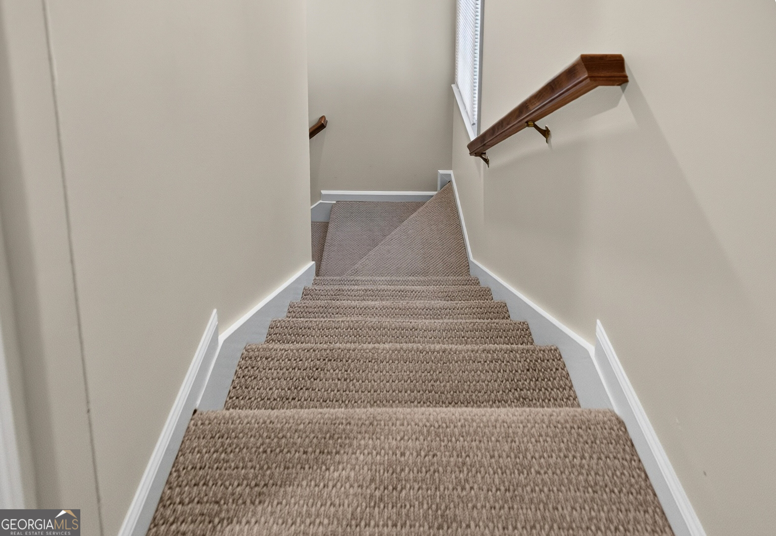 110 Colonnade Drive Property Photo 40