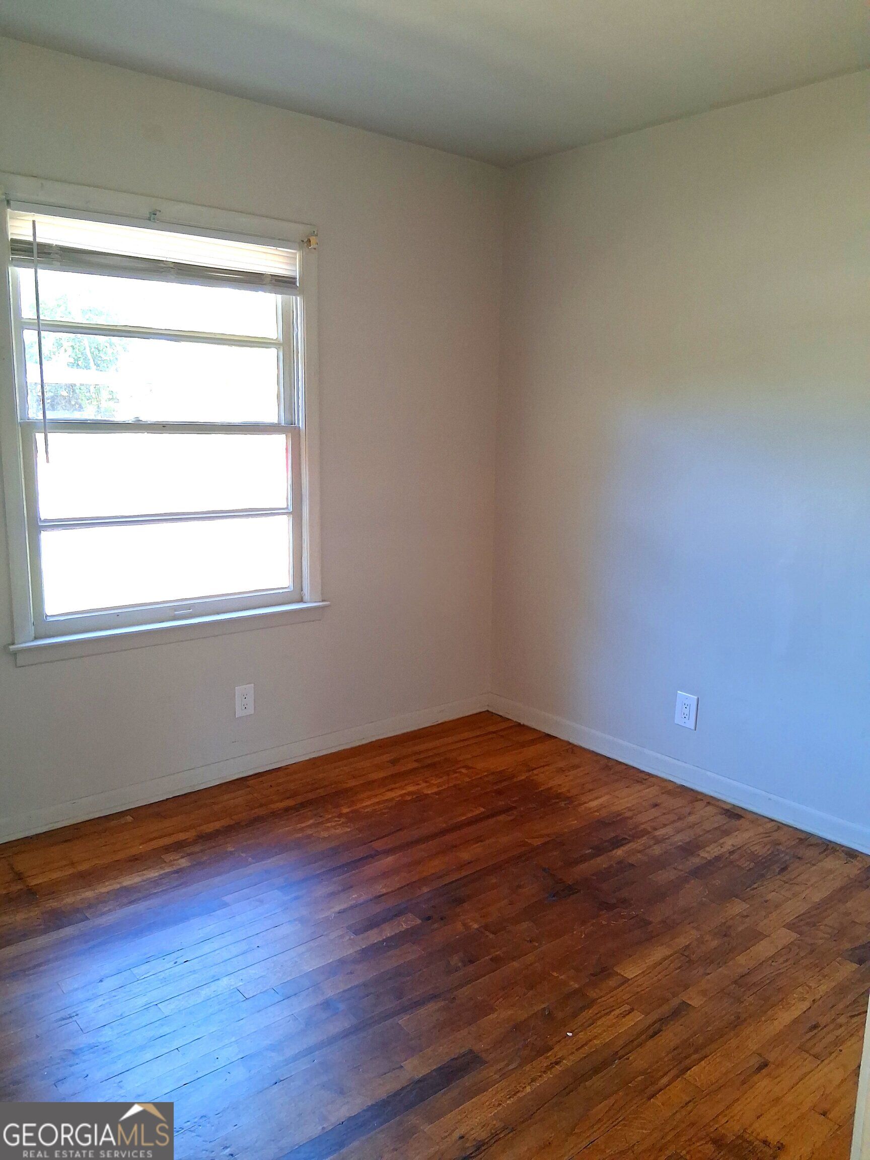 2454 Anthony Circle Property Photo 13