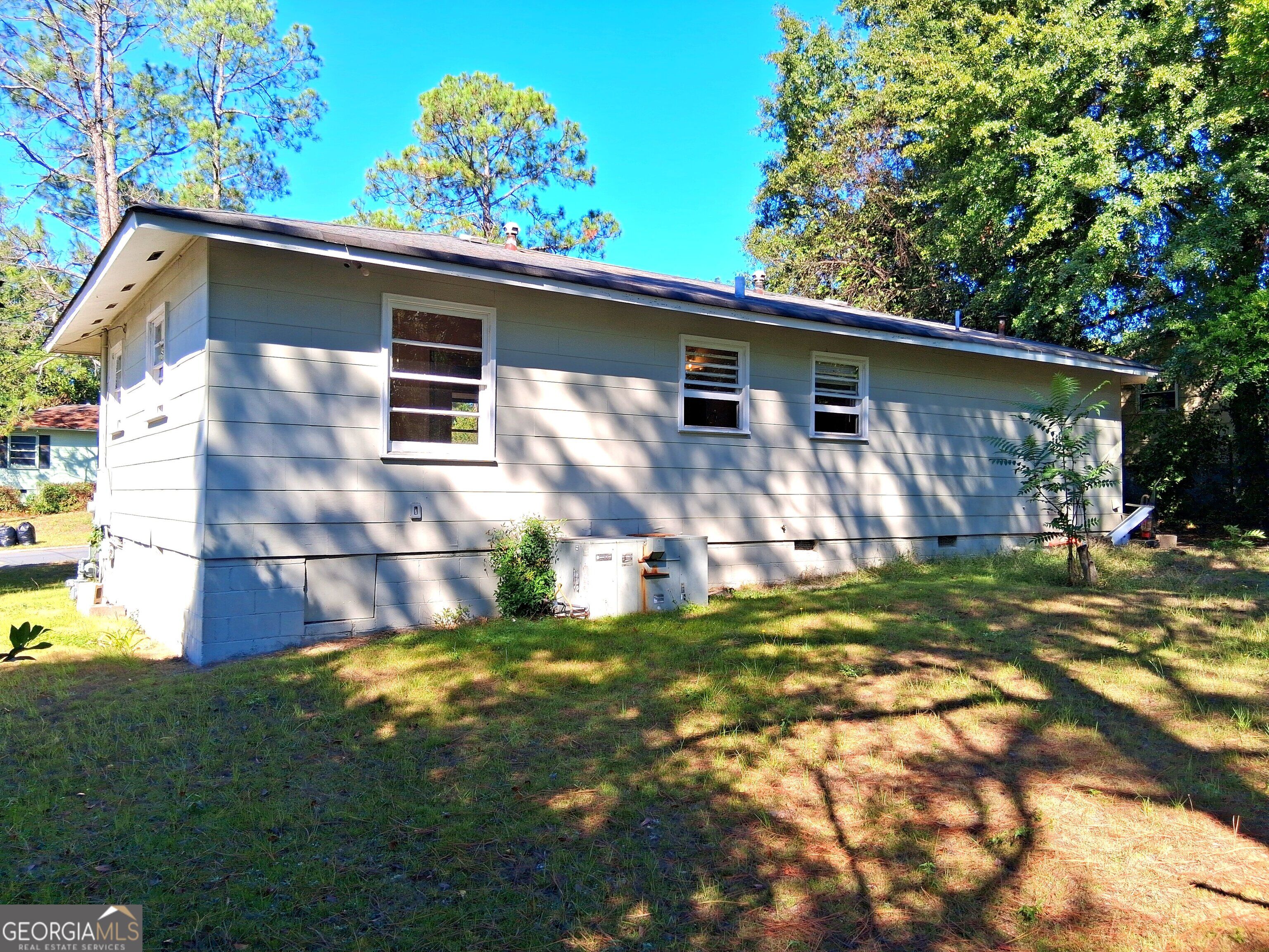 2454 Anthony Circle Property Photo 15