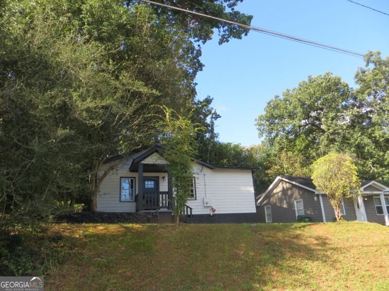 1761 Richmond Avenue Se Property Photo 1
