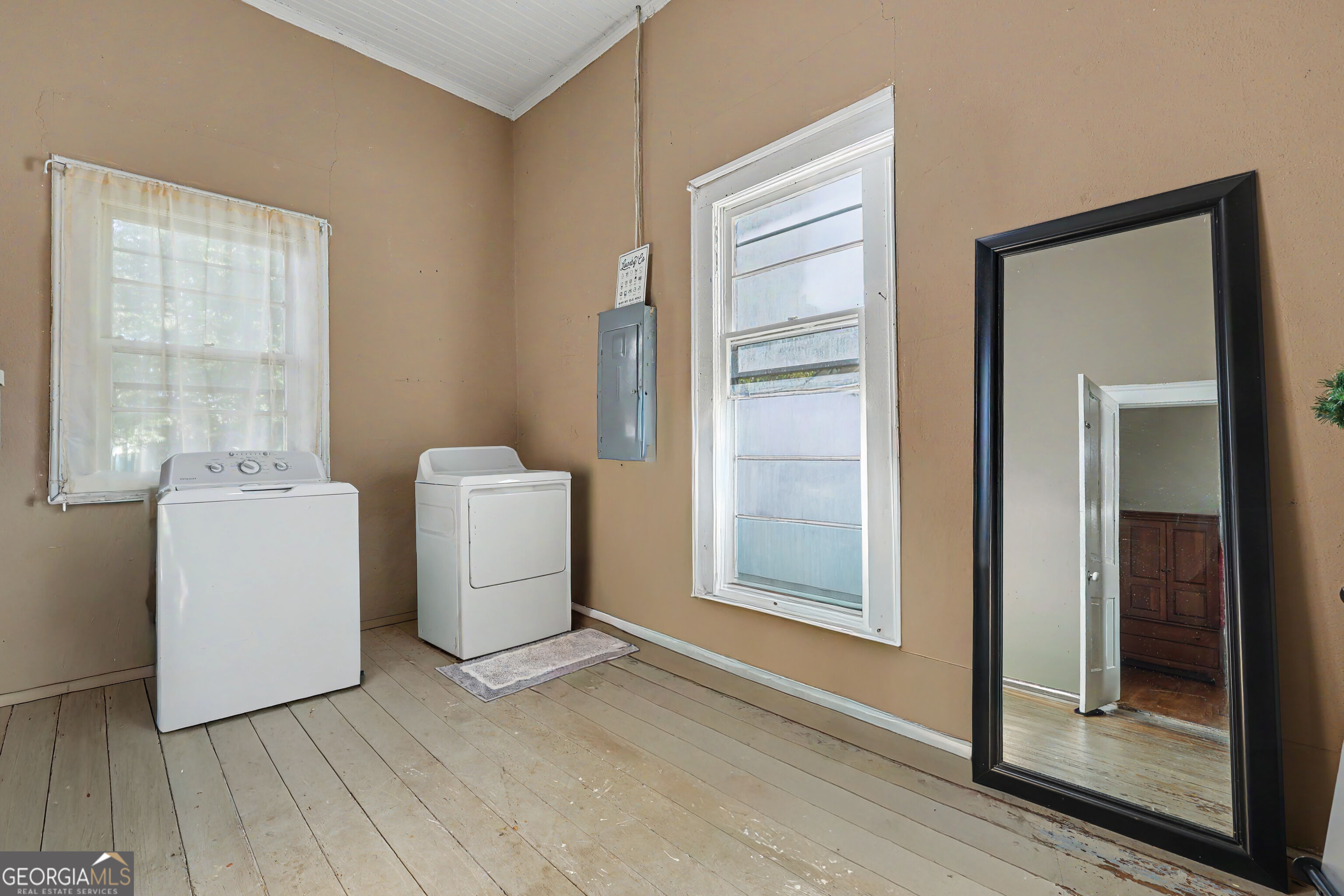 95 Hood Street Property Photo 18