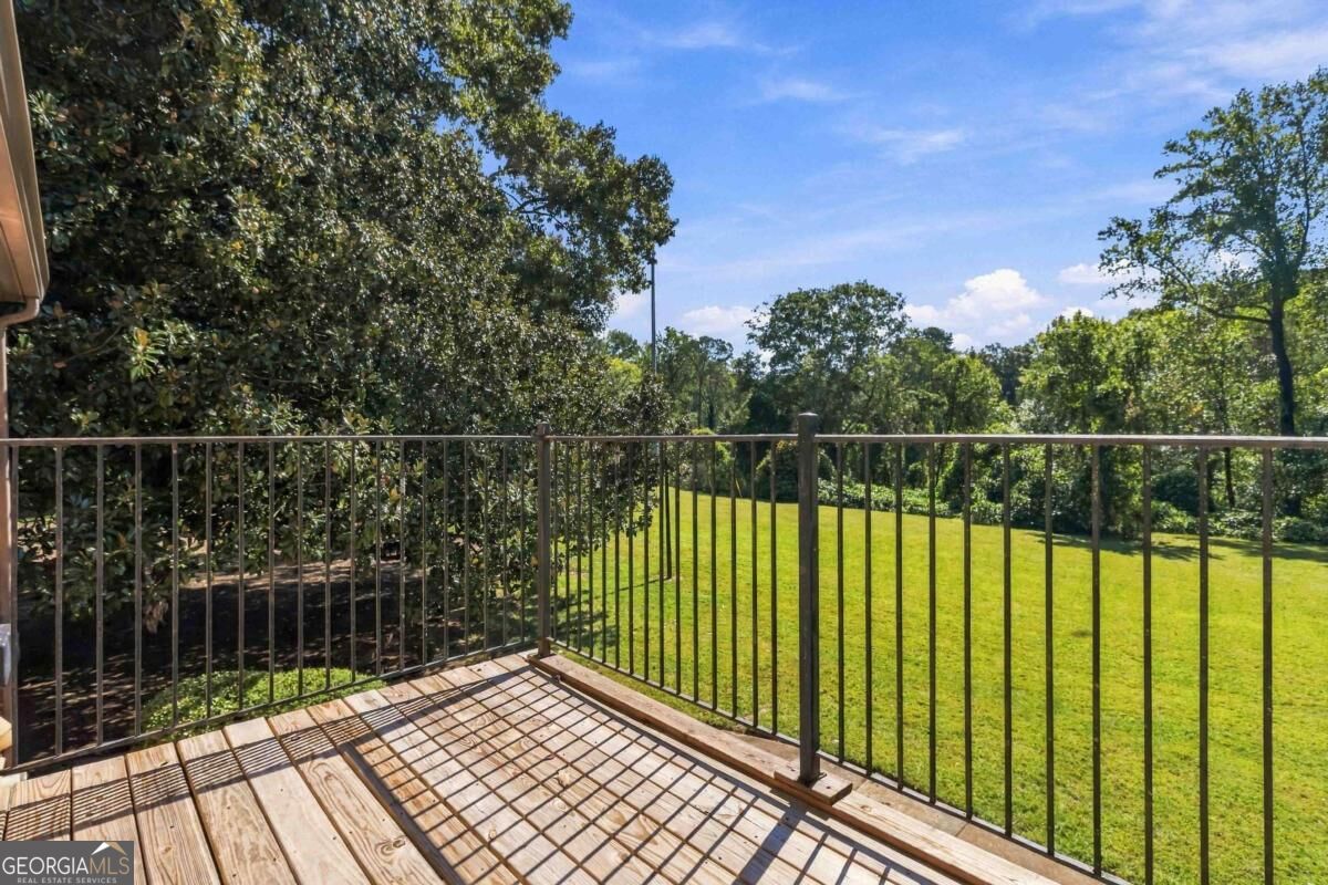 3099 Colonial Way # G Property Photo 7