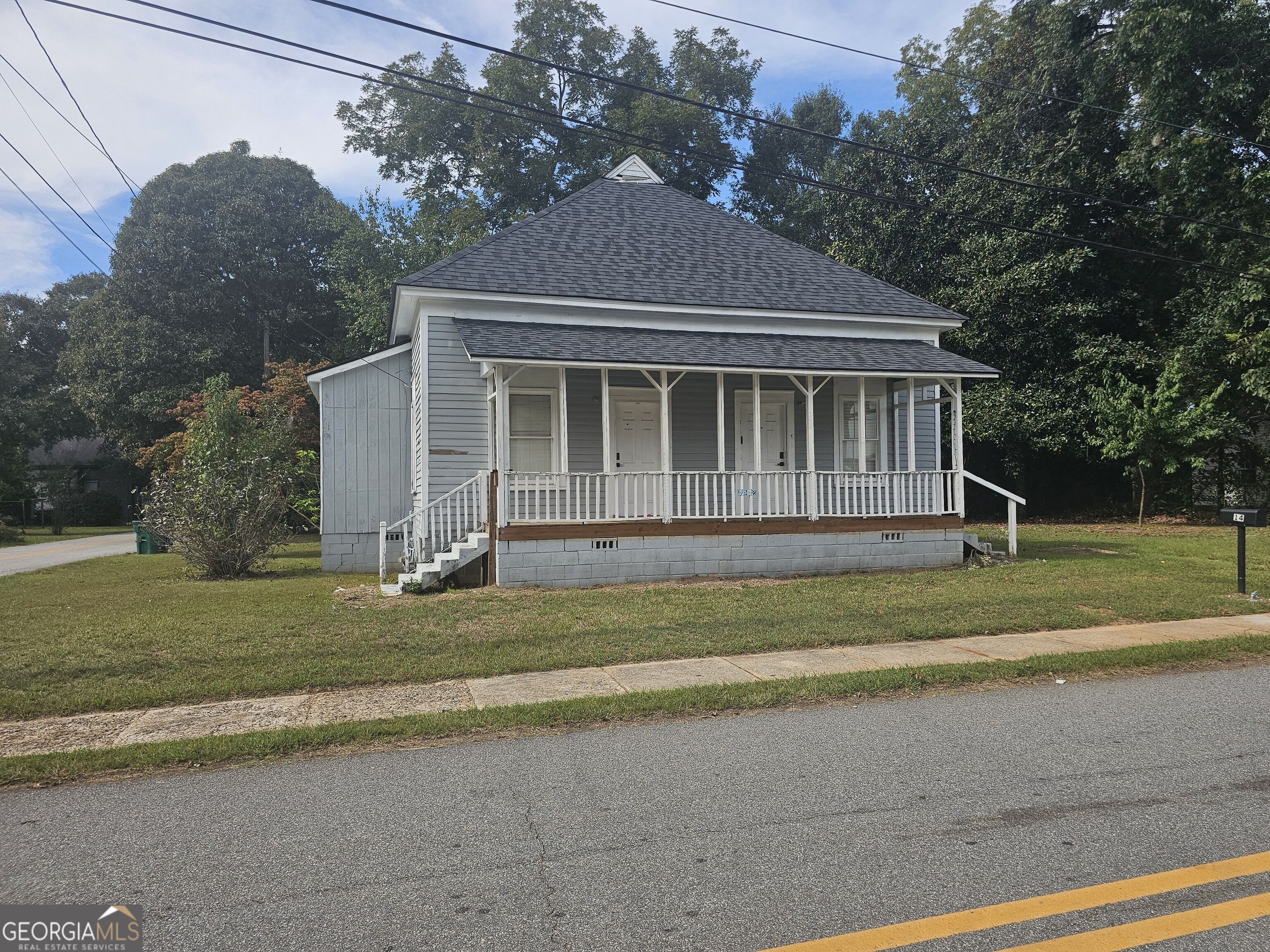 14 Mill Street Property Photo 2
