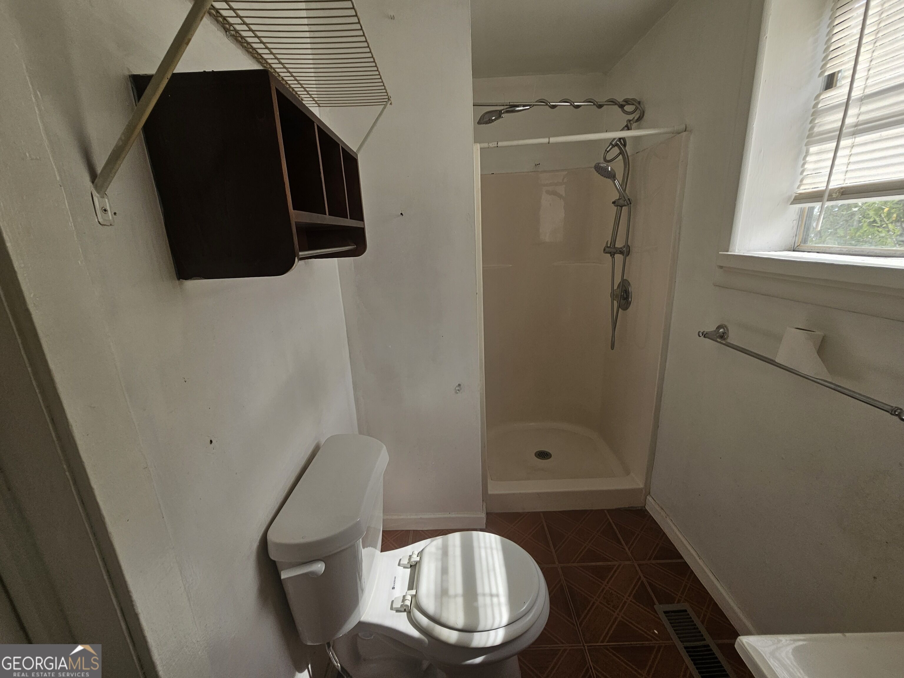14 Mill Street Property Photo 16