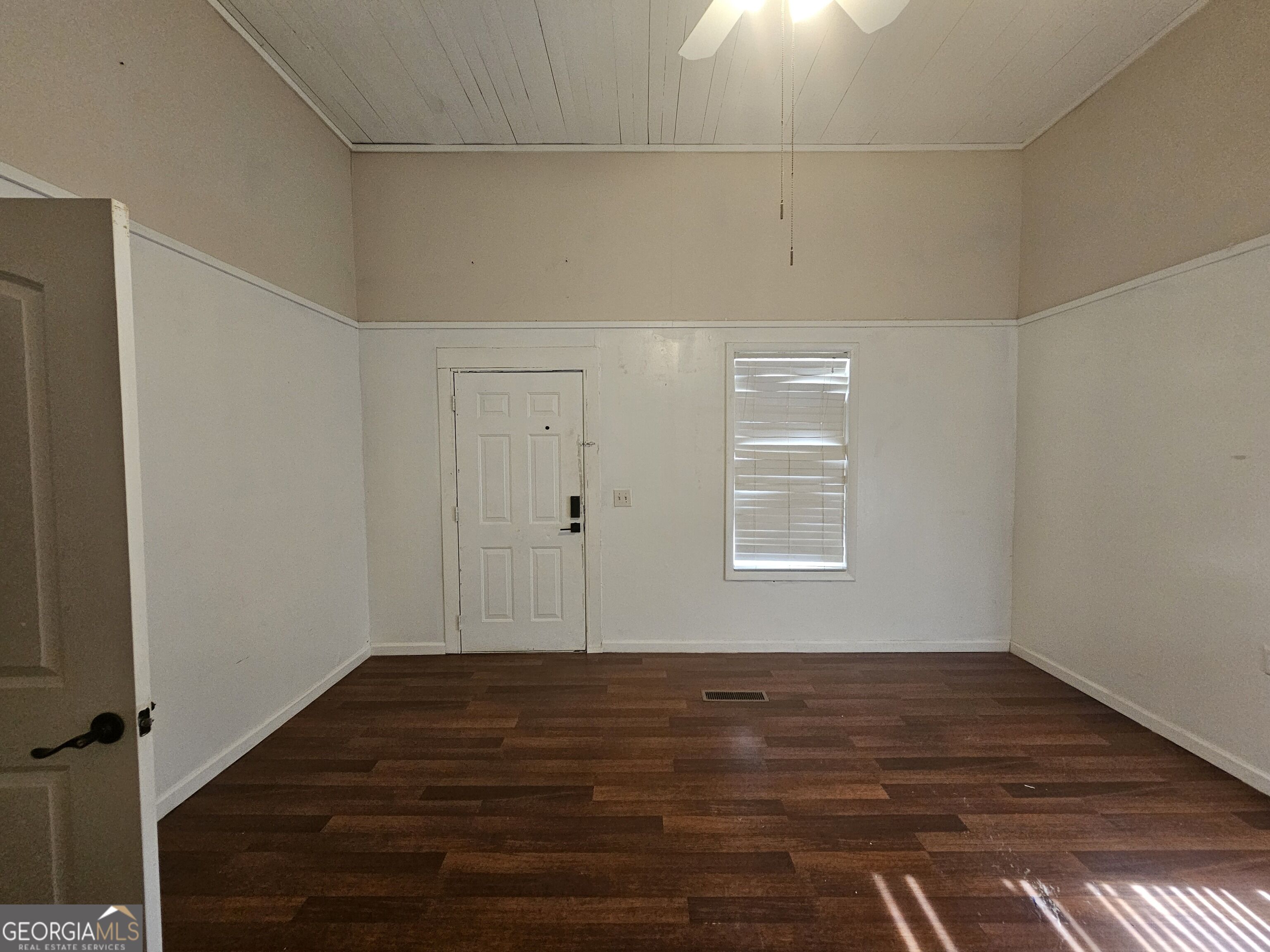 14 Mill Street Property Photo 19