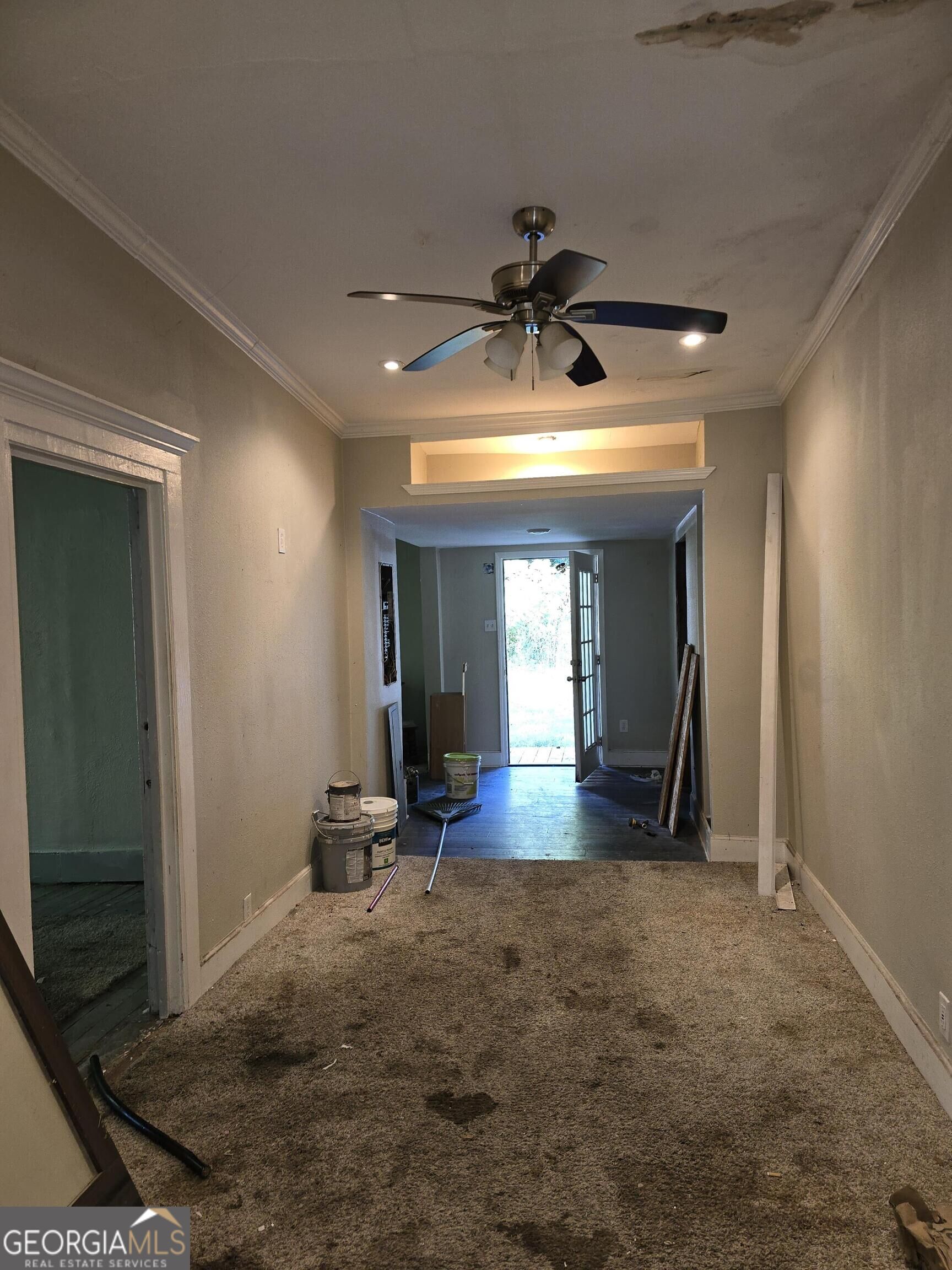 581 Violet Avenue Property Photo 6