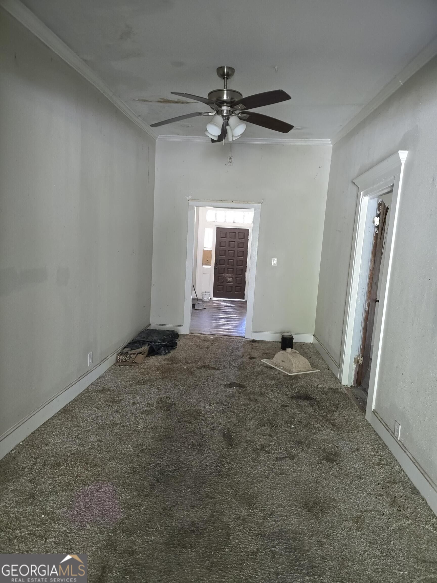 581 Violet Avenue Property Photo 15