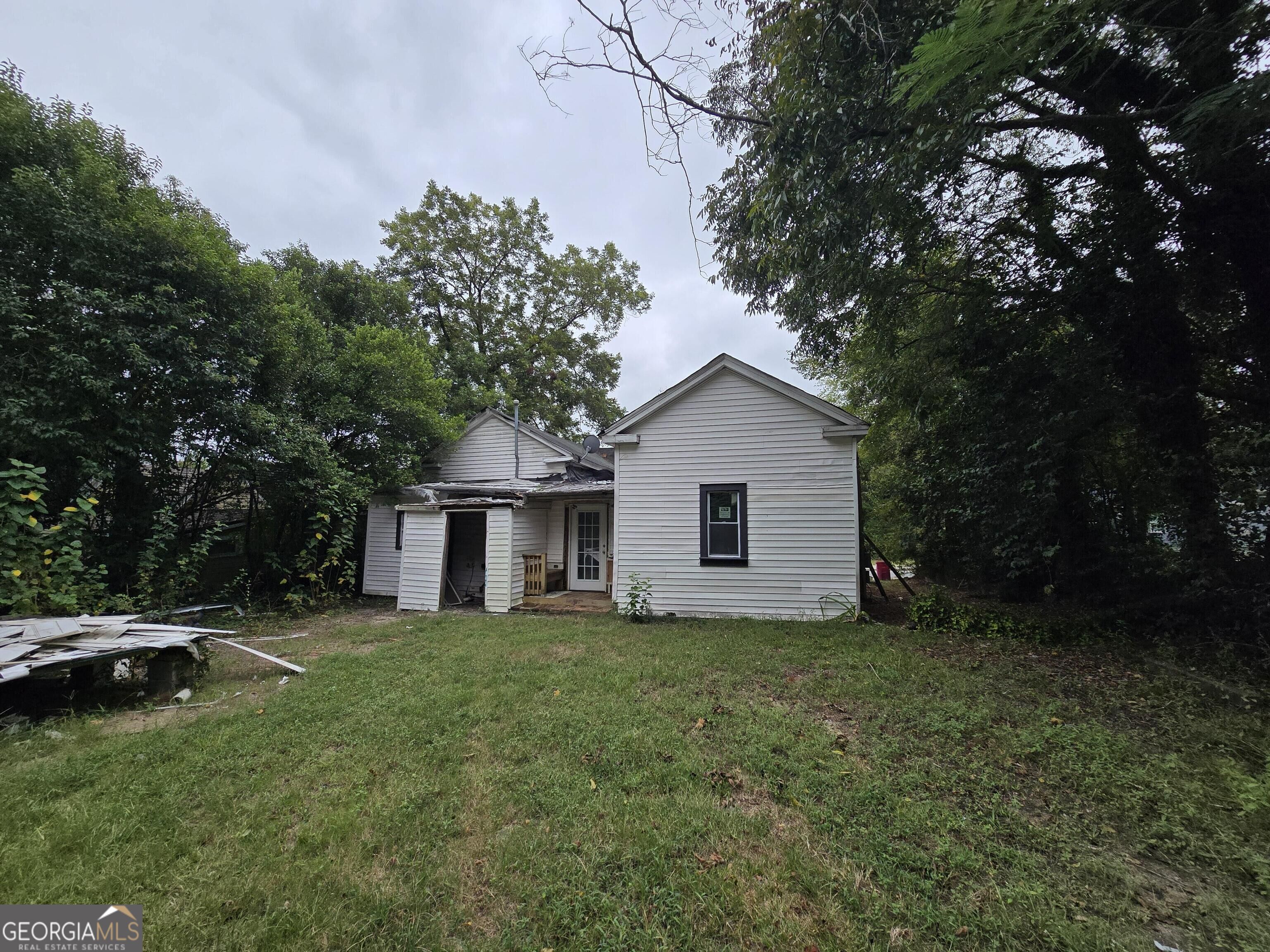 581 Violet Avenue Property Photo 17
