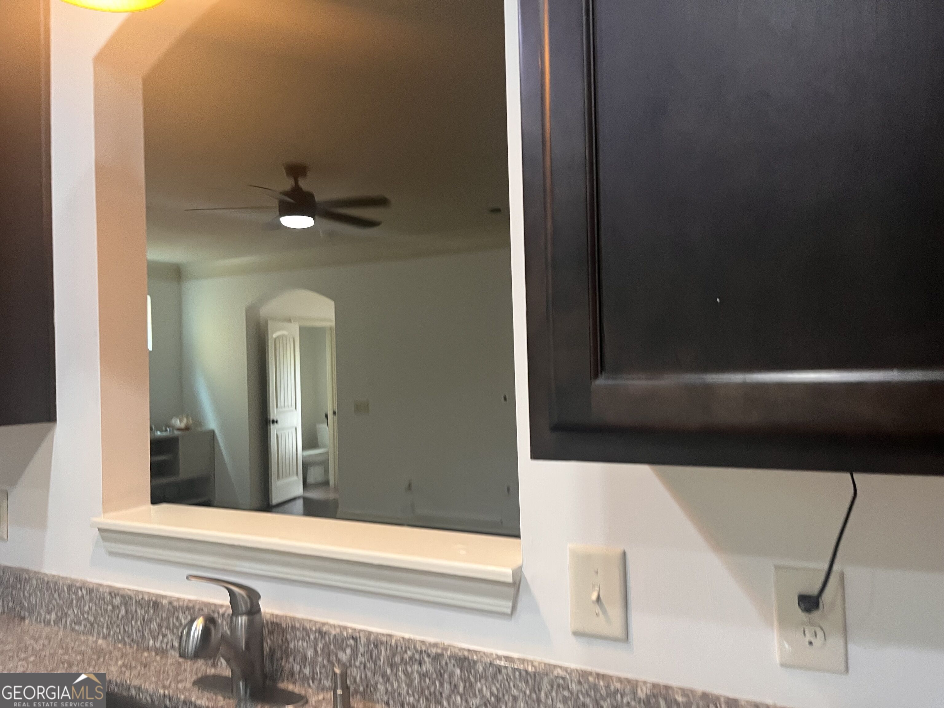 425 Village View Property Photo 21