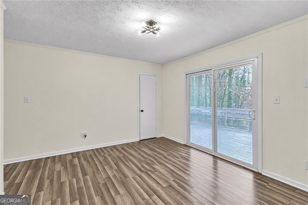 611 Navarre Drive Property Photo 9