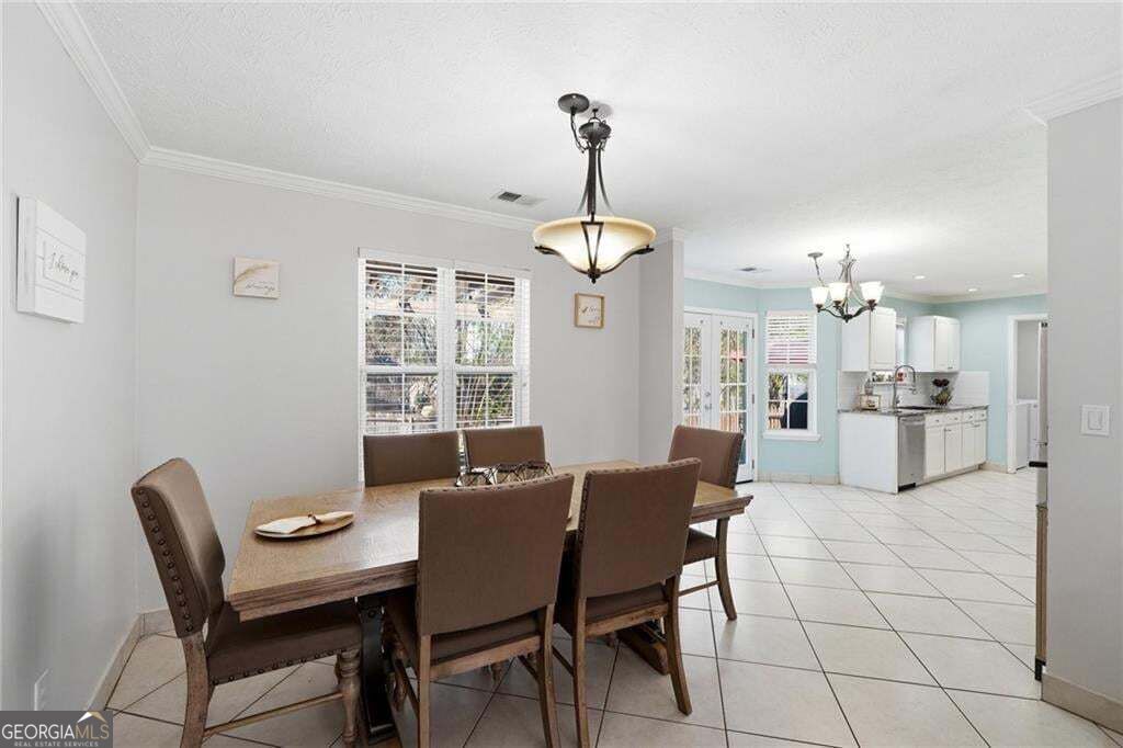 4643 Noah Overlook W Property Photo 7