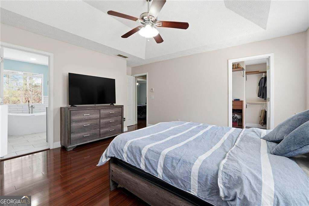 4643 Noah Overlook W Property Photo 15