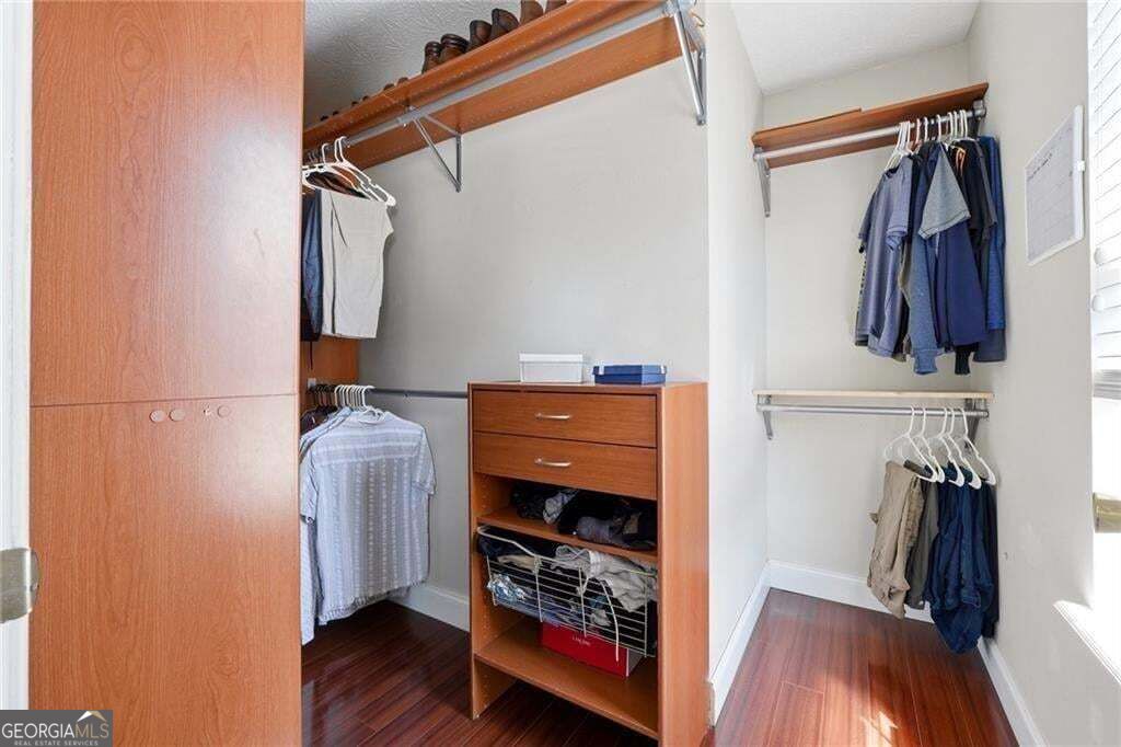 4643 Noah Overlook W Property Photo 18