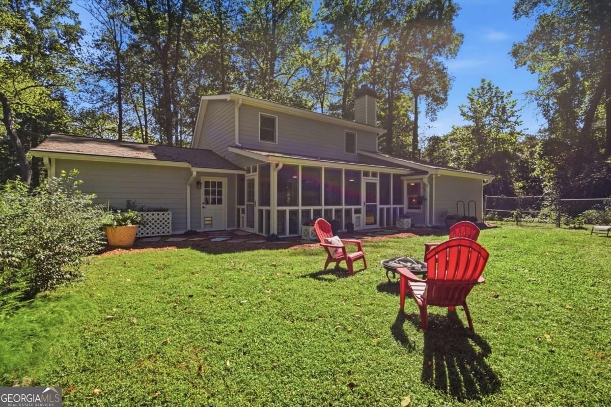 2545 Jewell Drive Property Photo 27