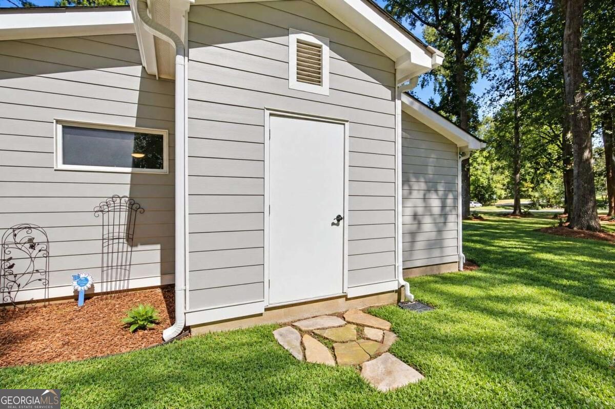 2545 Jewell Drive Property Photo 30
