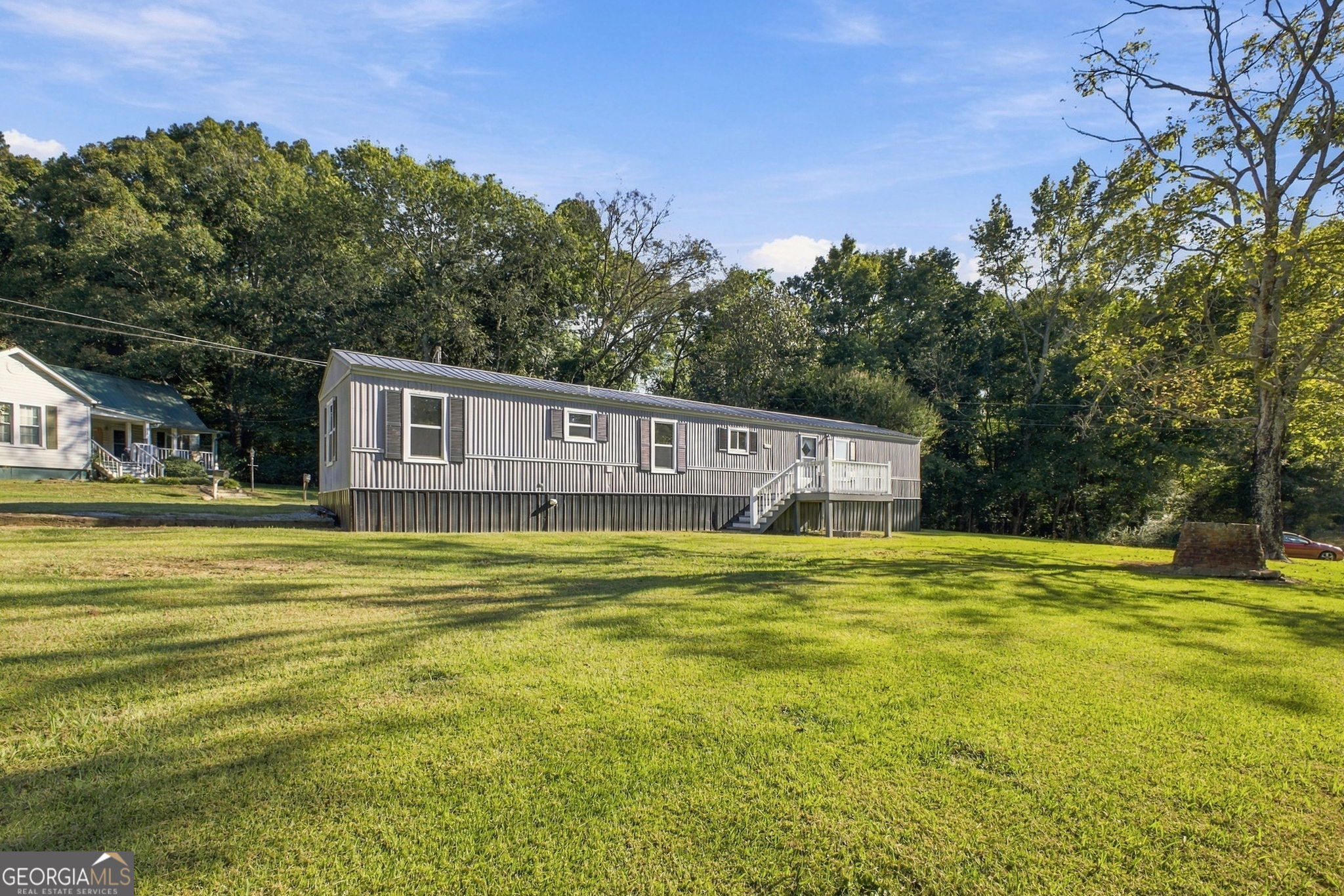 160 Mountain View Road Property Photo 3
