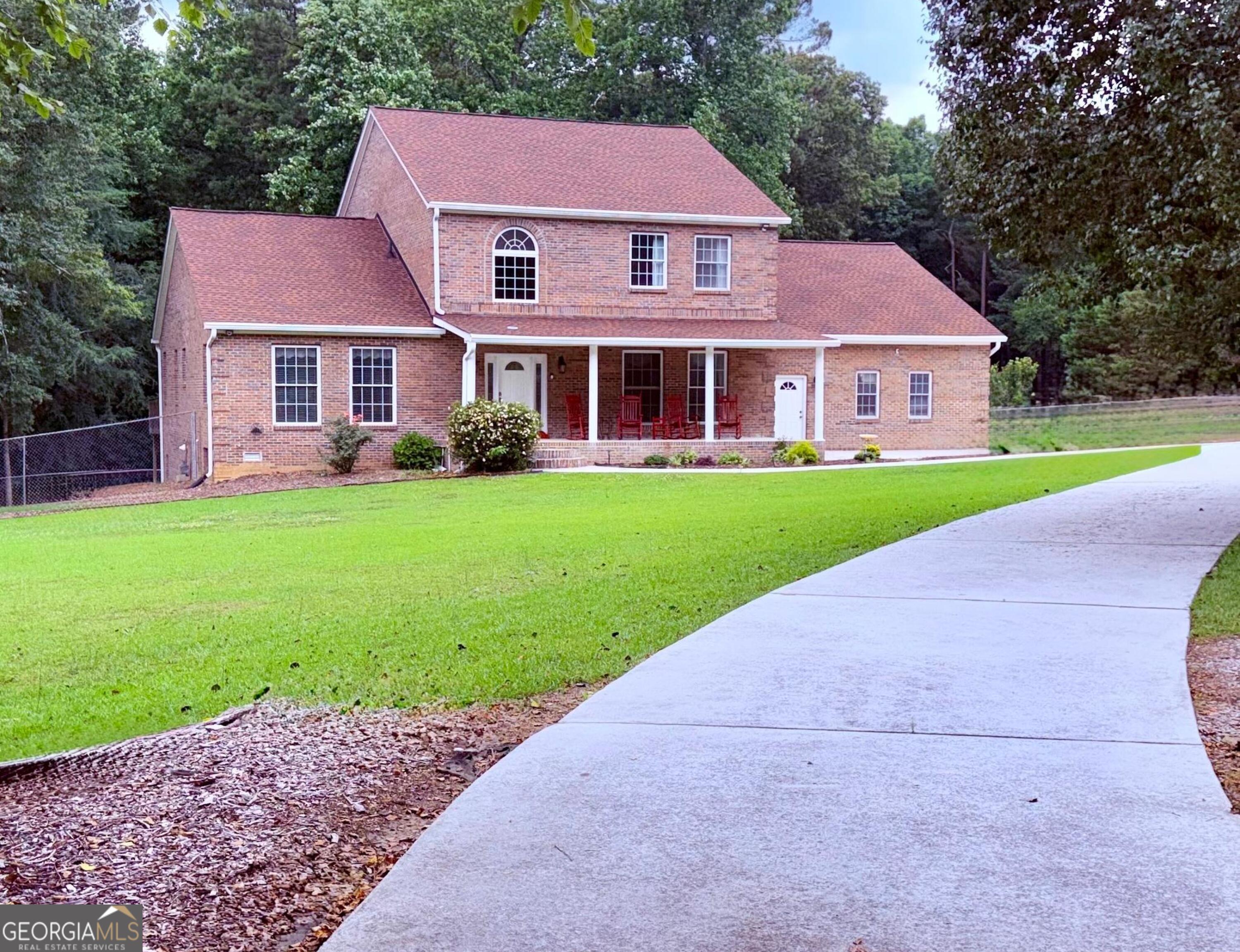 2904 Union Grove Road Property Photo 1