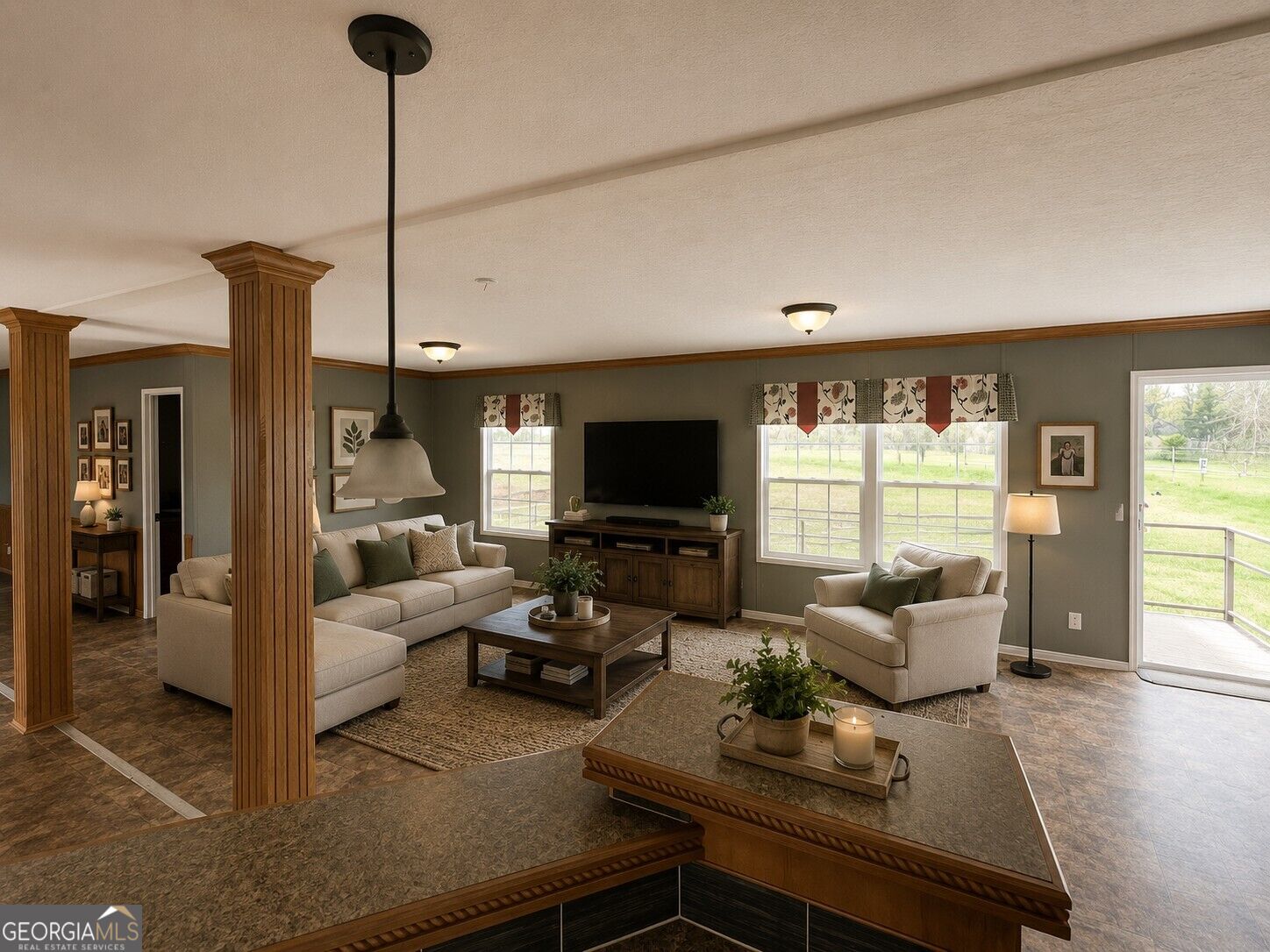 884 Jackson Trail Road Property Photo 6
